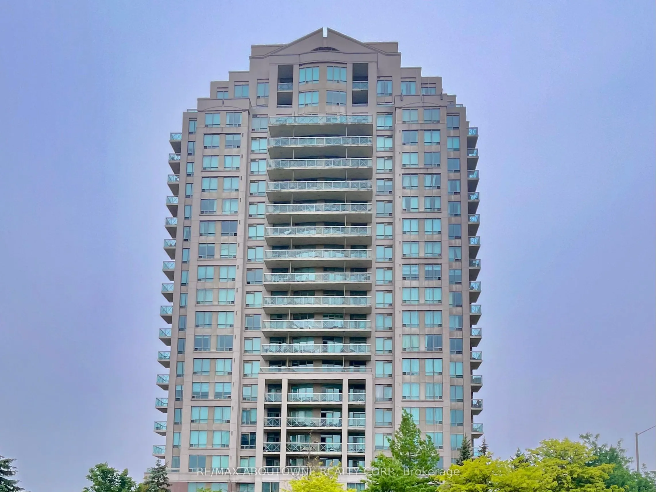 1359 Rathburn Road E, #1207