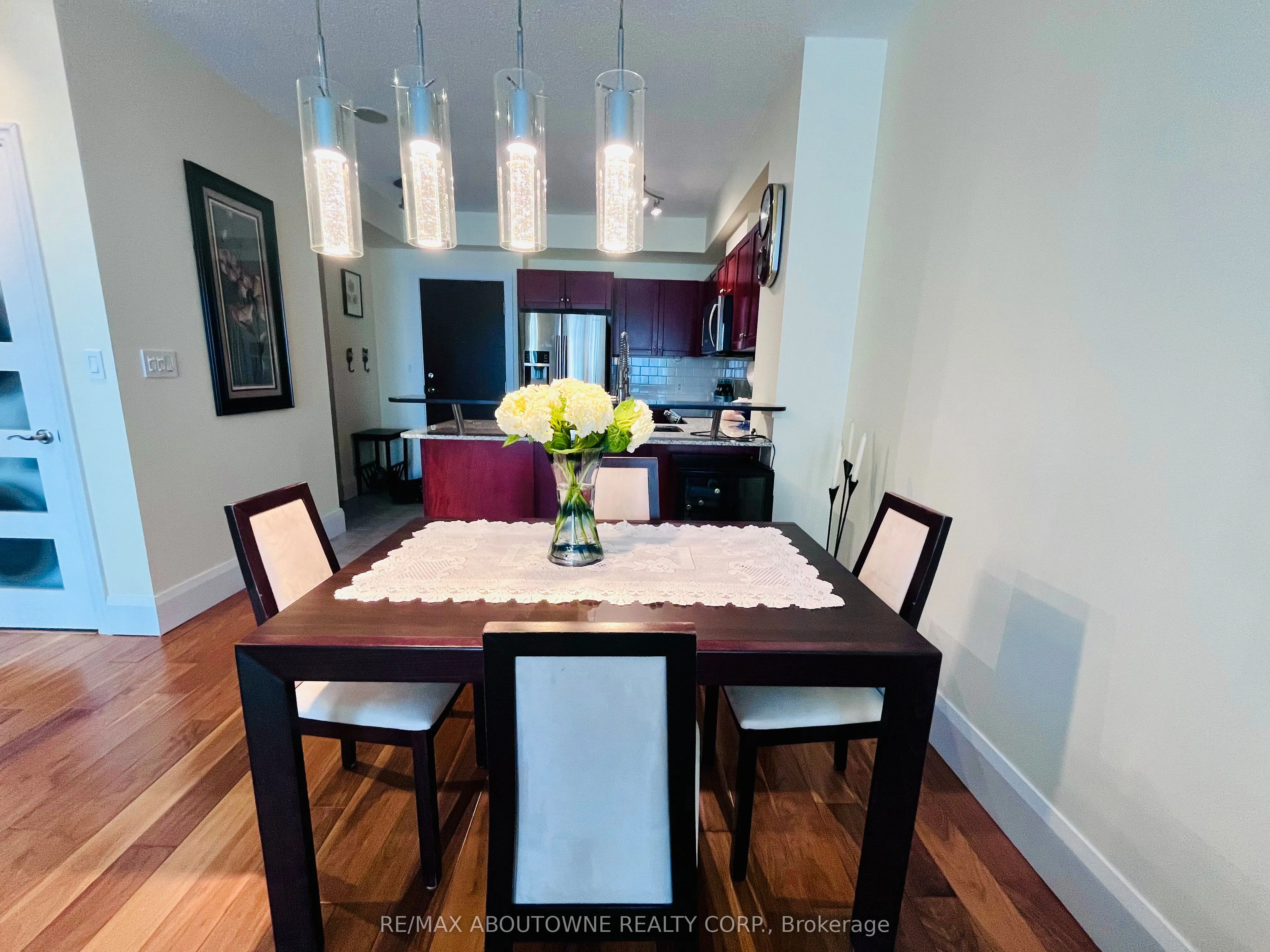 1359 Rathburn Road E, #1207
