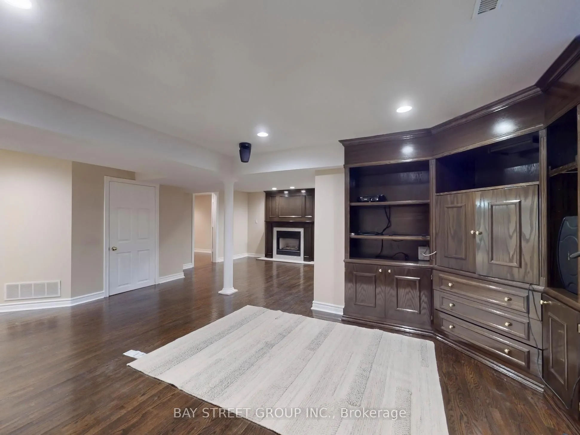 5359 Ruperts Gate Drive