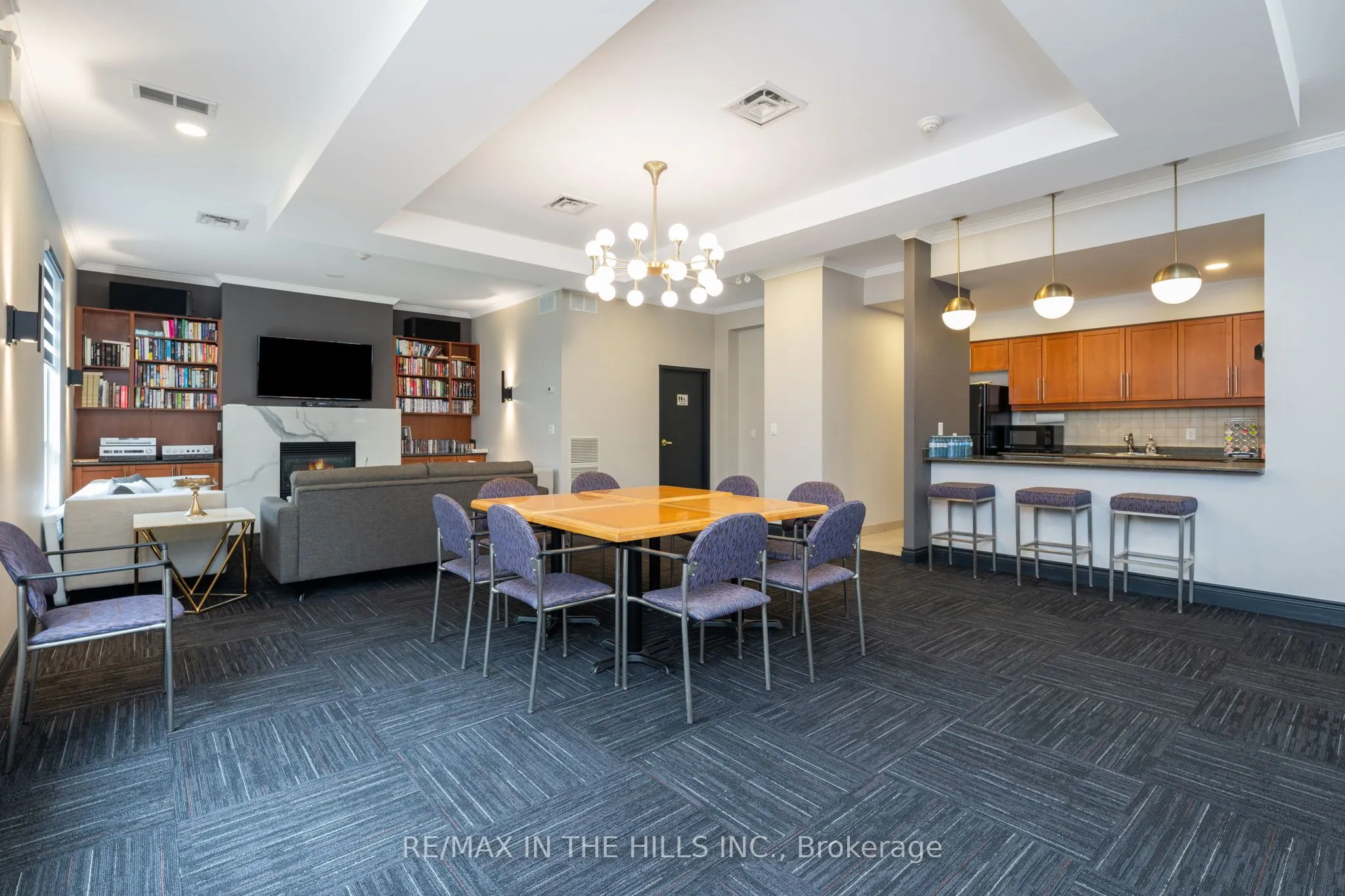 50 Port Street E, #404