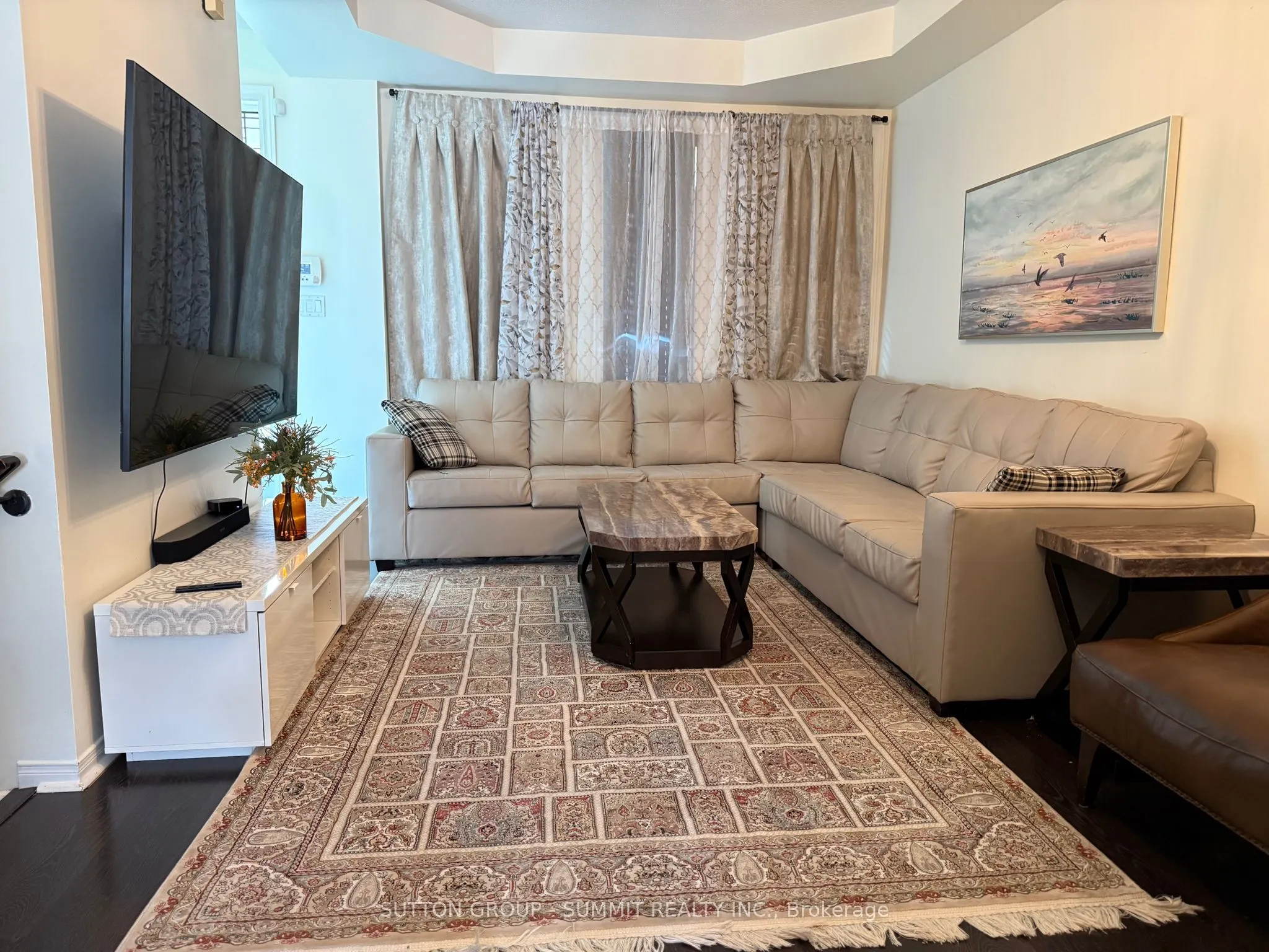 226 Glenashton Drive