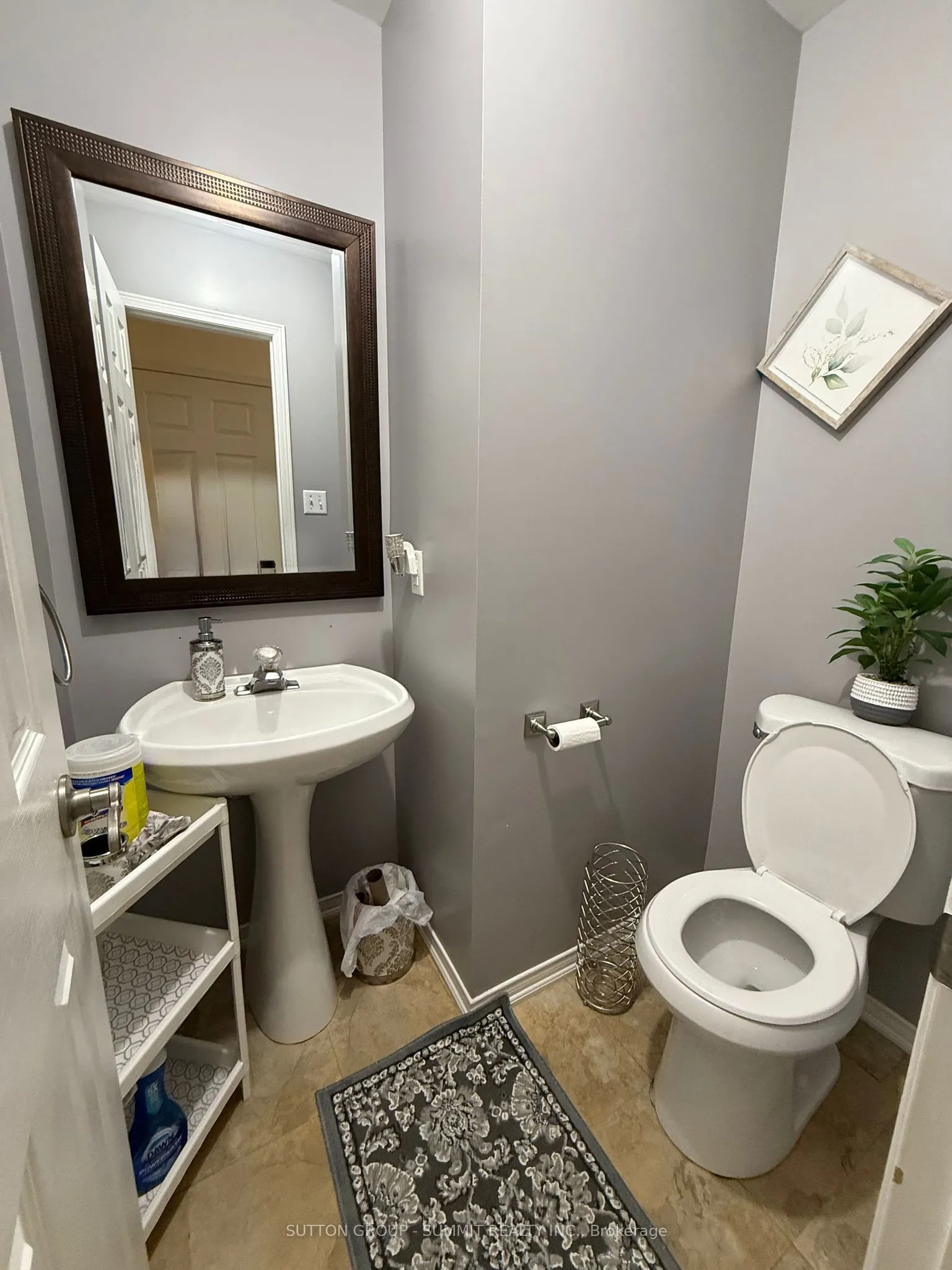 226 Glenashton Drive