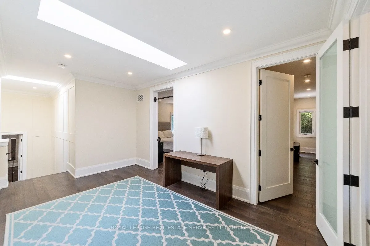 375 Arden Crescent