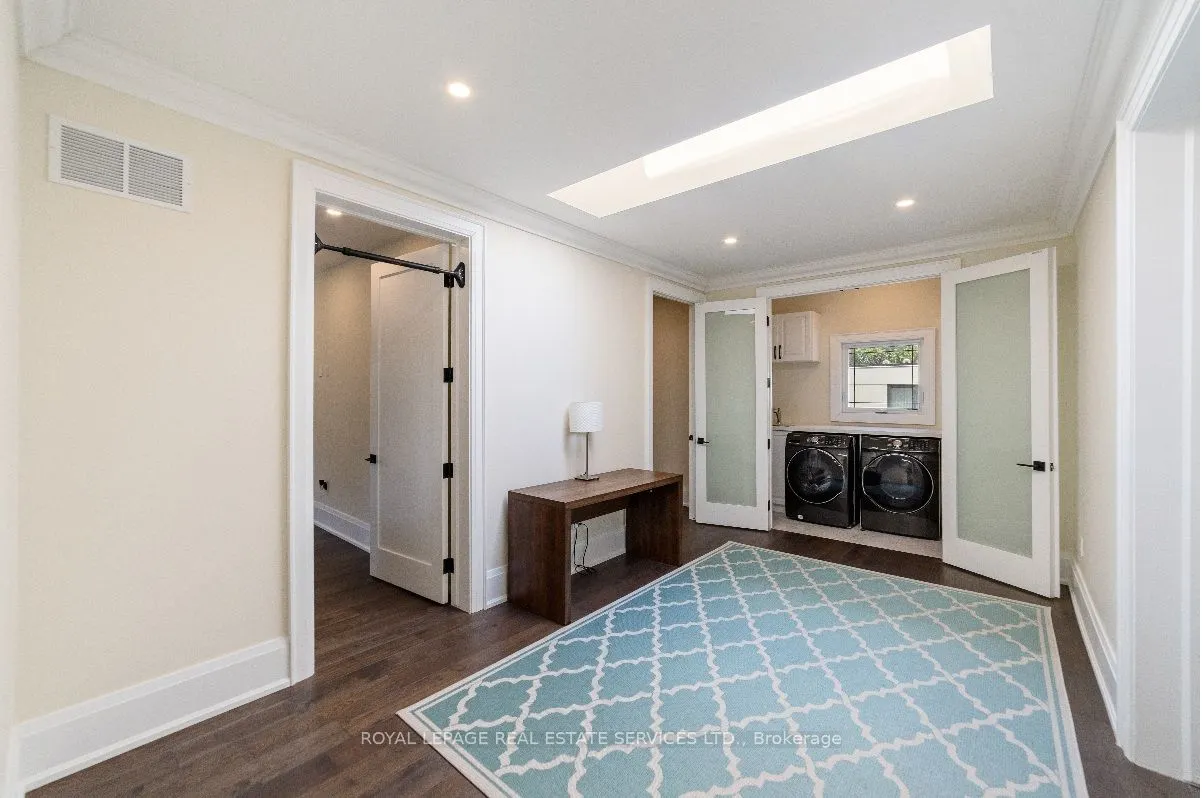 375 Arden Crescent