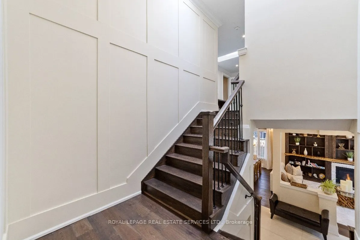 375 Arden Crescent