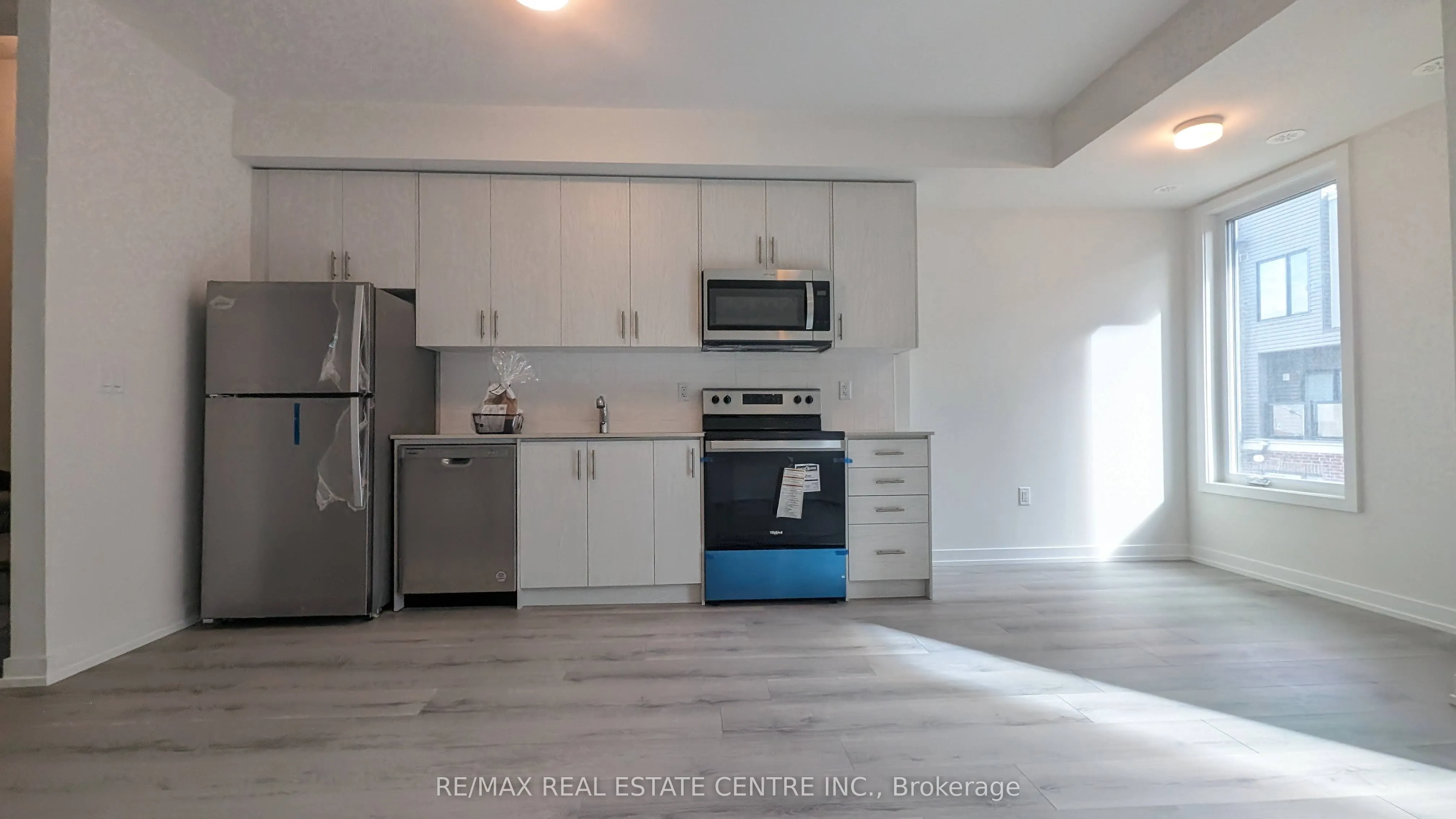3550 Colonial Drive, #9