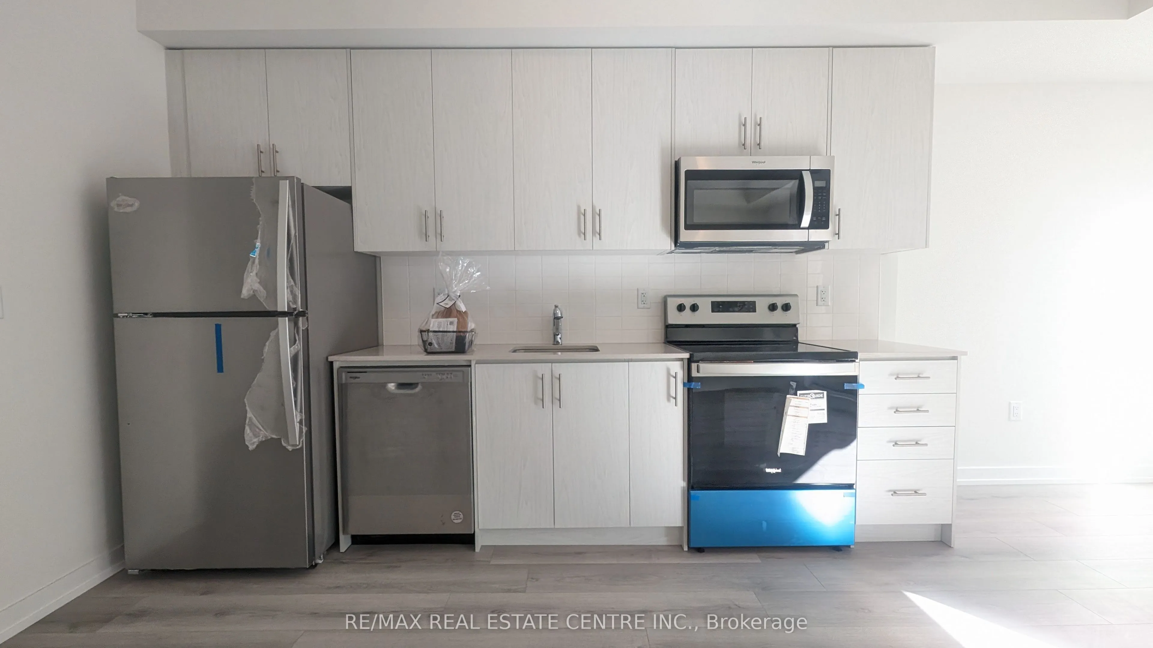 3550 Colonial Drive, #9