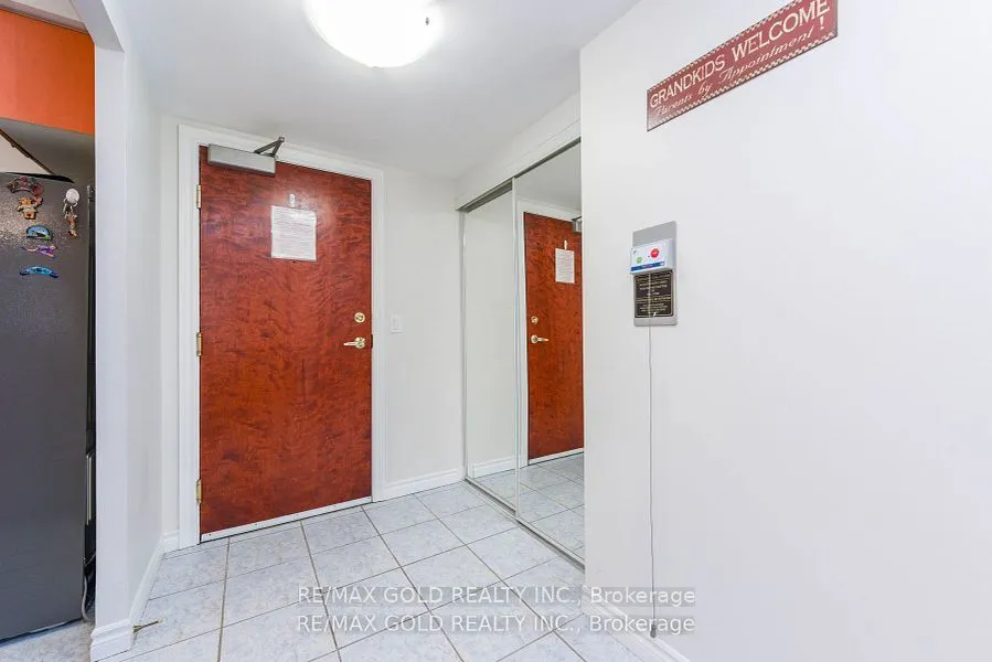 100 Burloak Drive, #2411