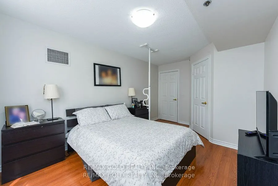 100 Burloak Drive, #2411