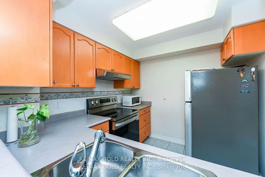 100 Burloak Drive, #2411