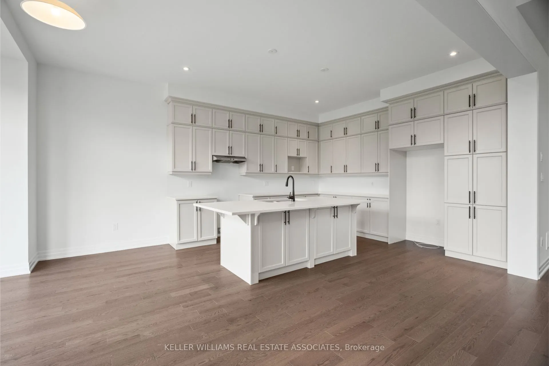 3142 Duggan Trail