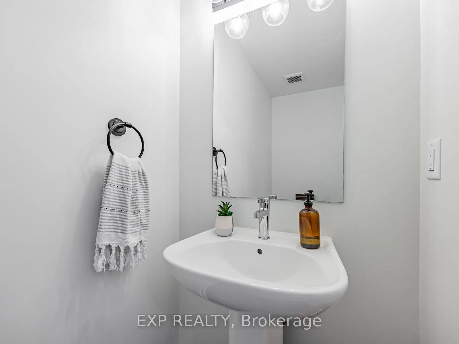 3409 Ridgeway Drive, #18