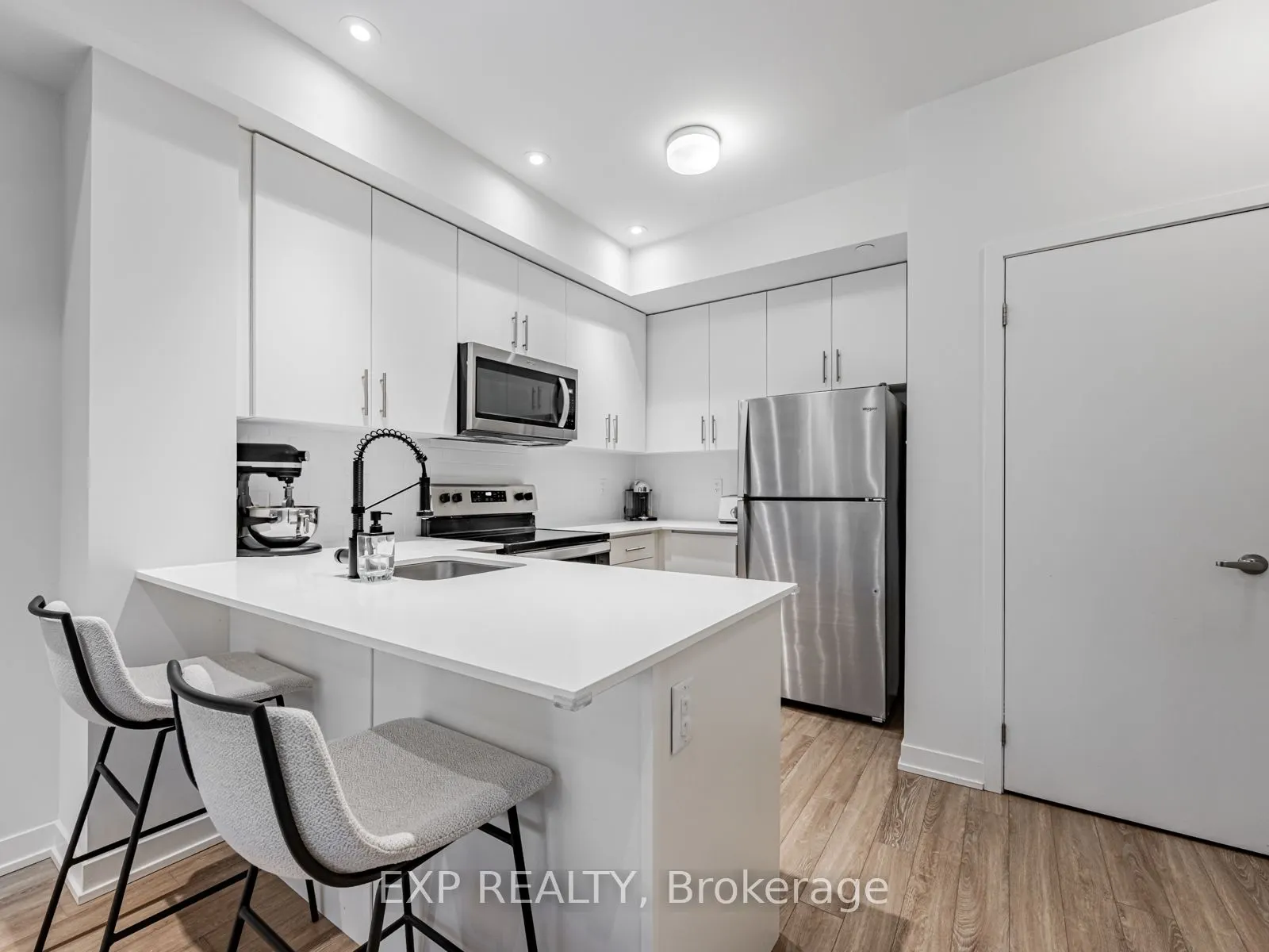 3409 Ridgeway Drive, #18