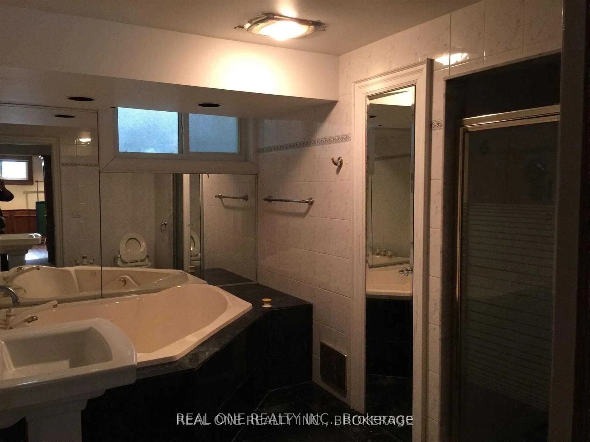 3501 Kingbird Court, #2 Bedrooms