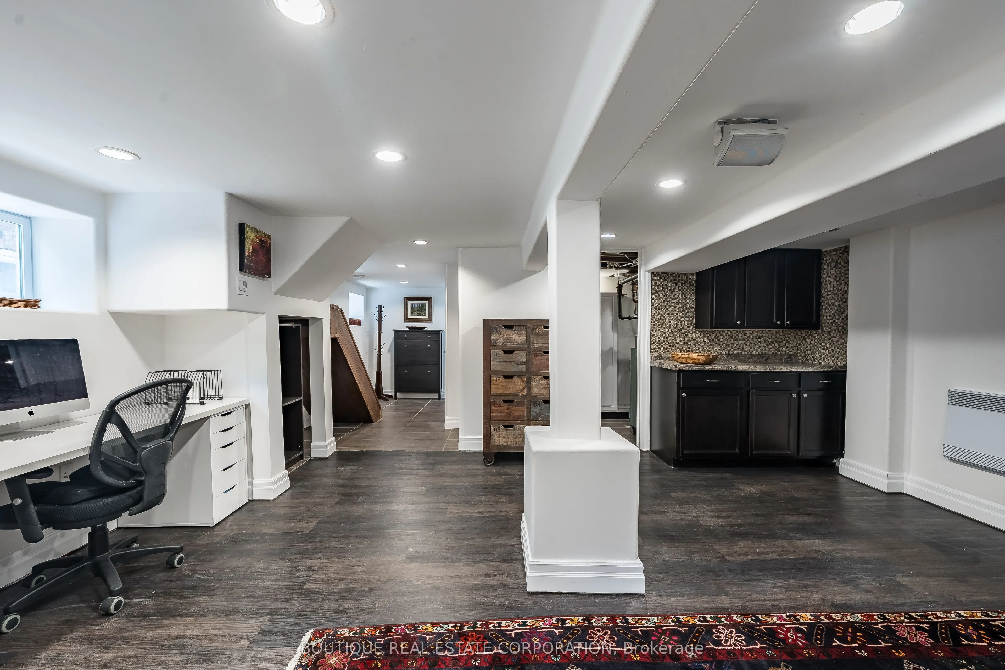 373 Ellis Park Road