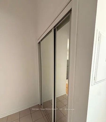 1401 Dupont Street, #122