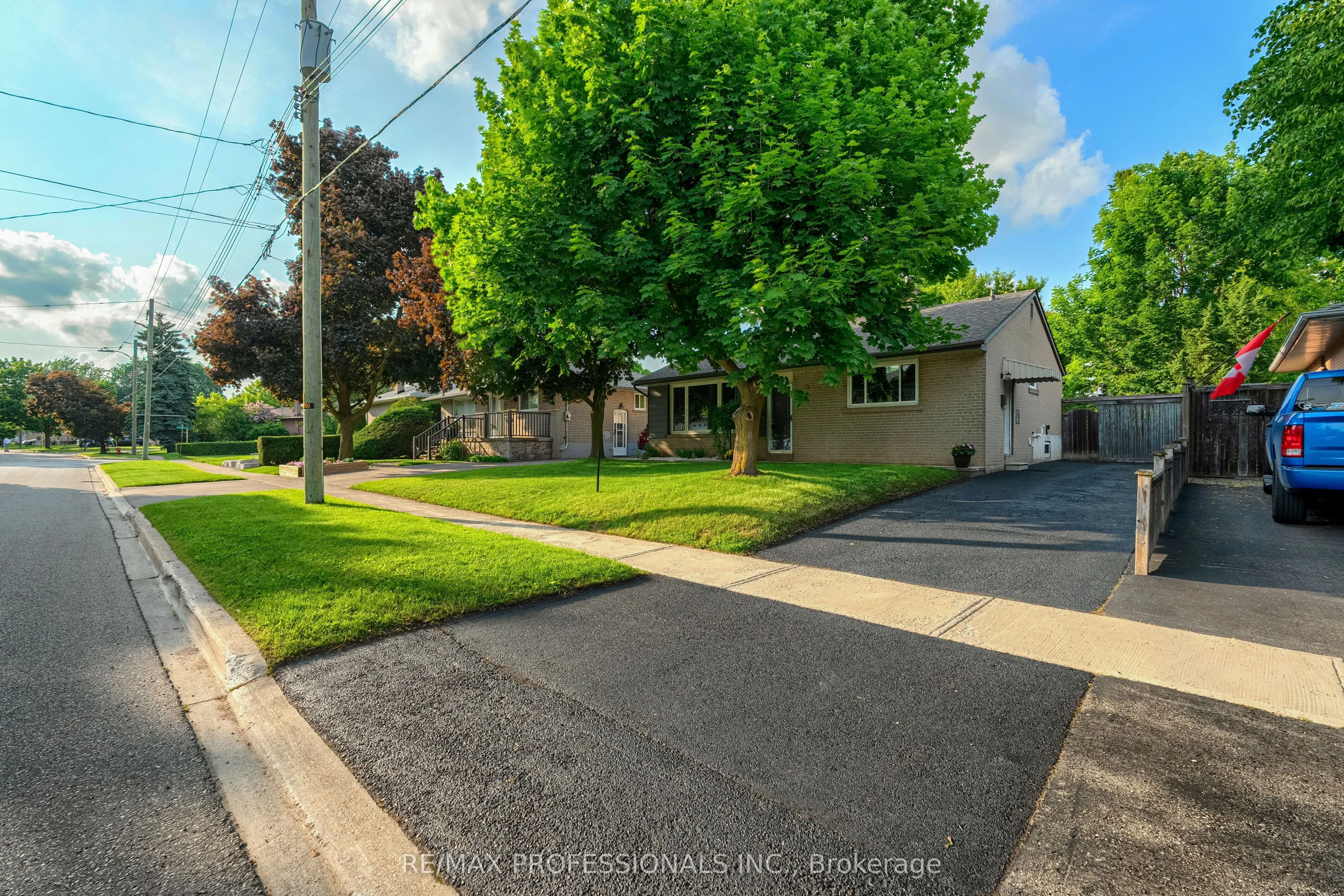 18 Weber Drive