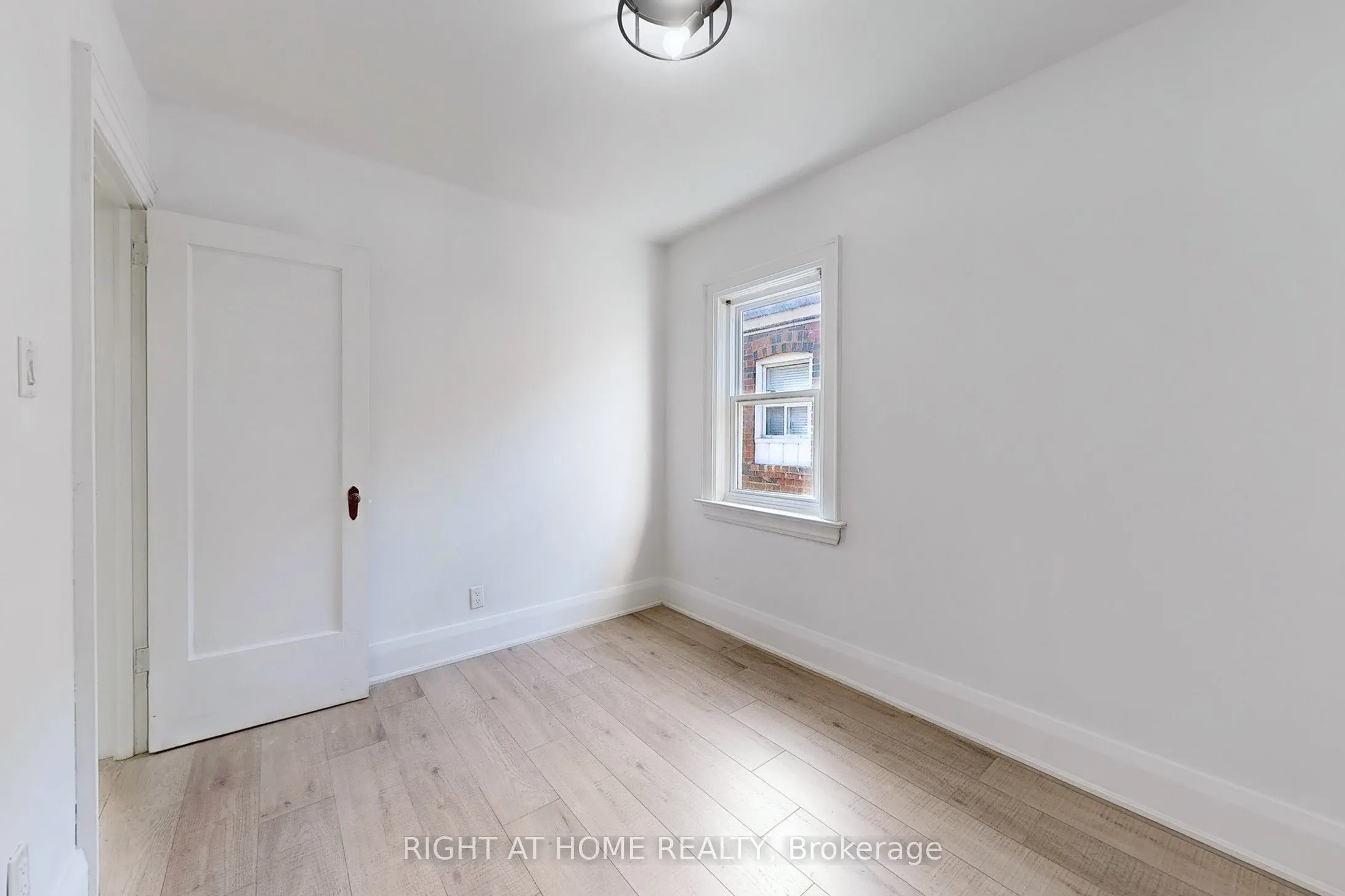 57 Chamberlain Avenue