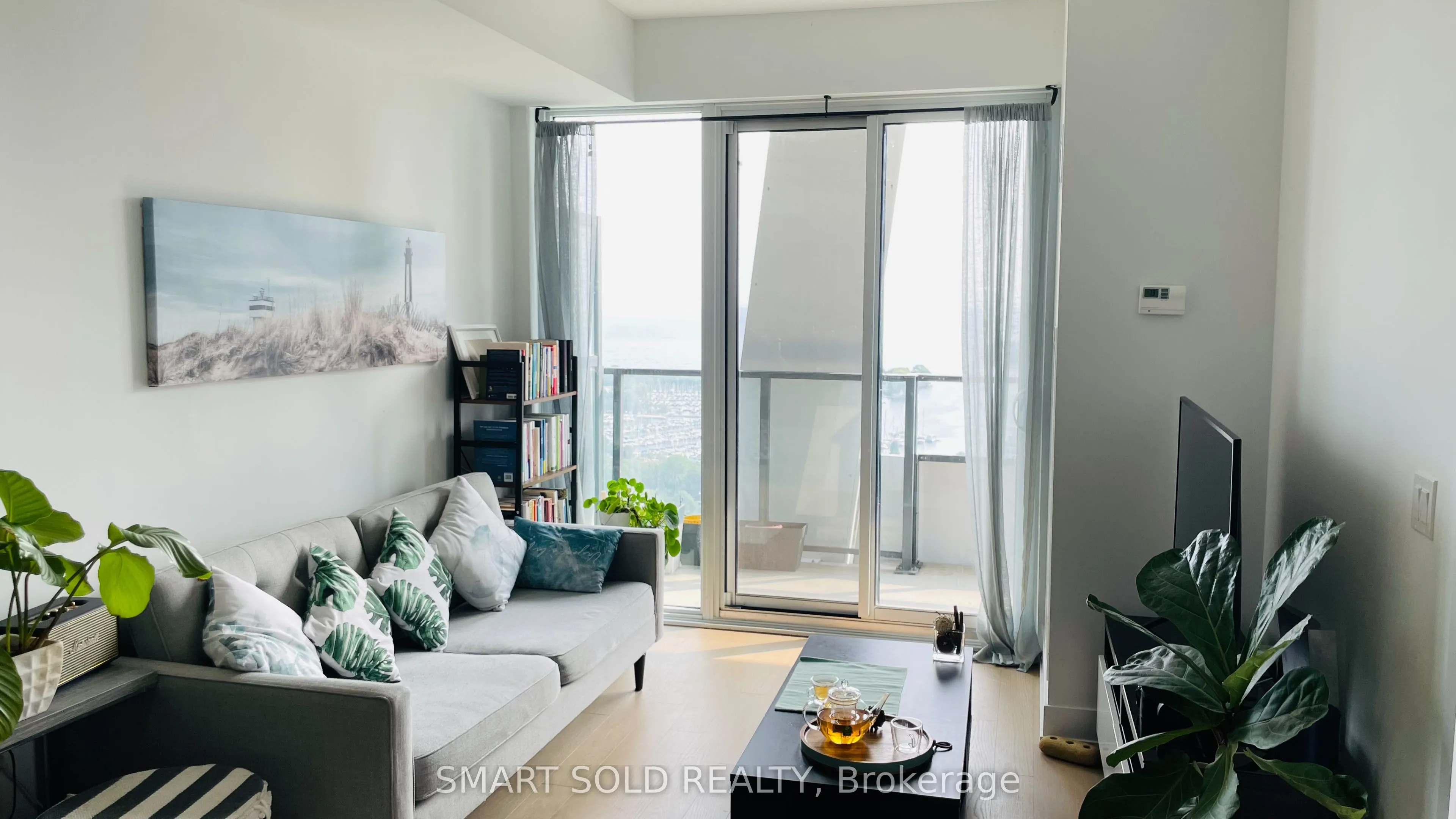 30 Shore Breeze Drive #2419
