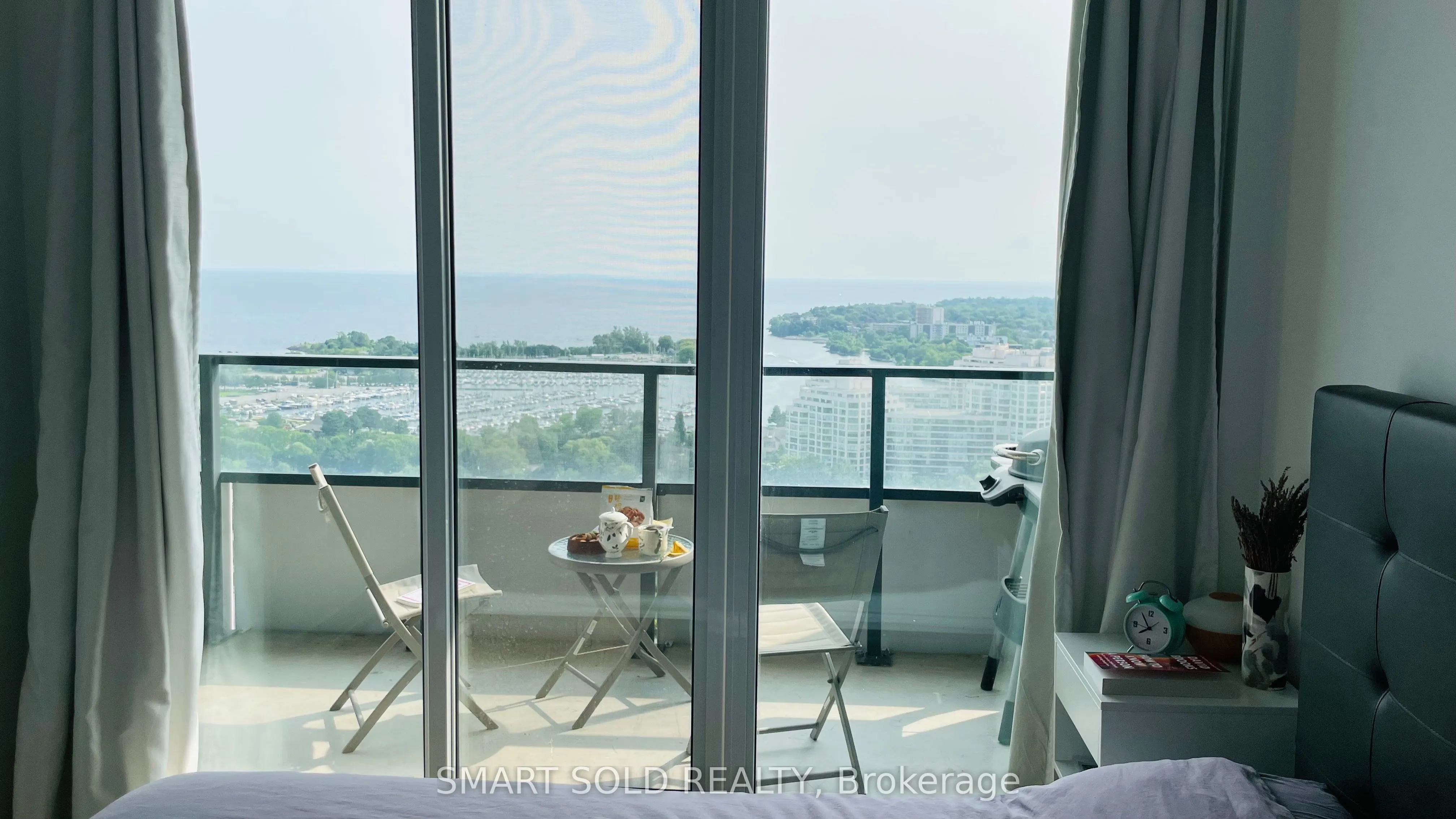 30 Shore Breeze Drive #2419