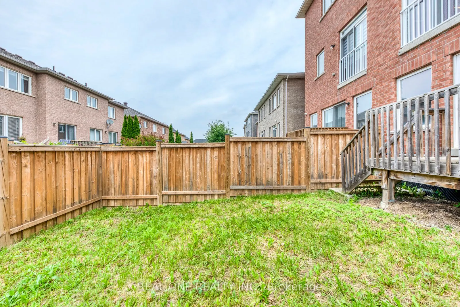 115 Preston Meadow Avenue