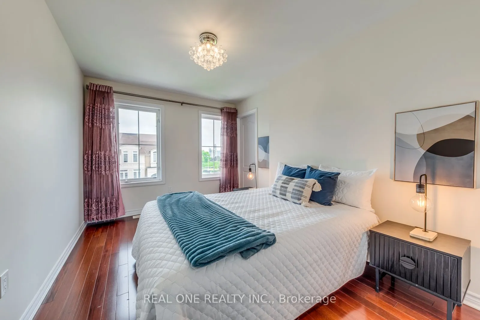 115 Preston Meadow Avenue