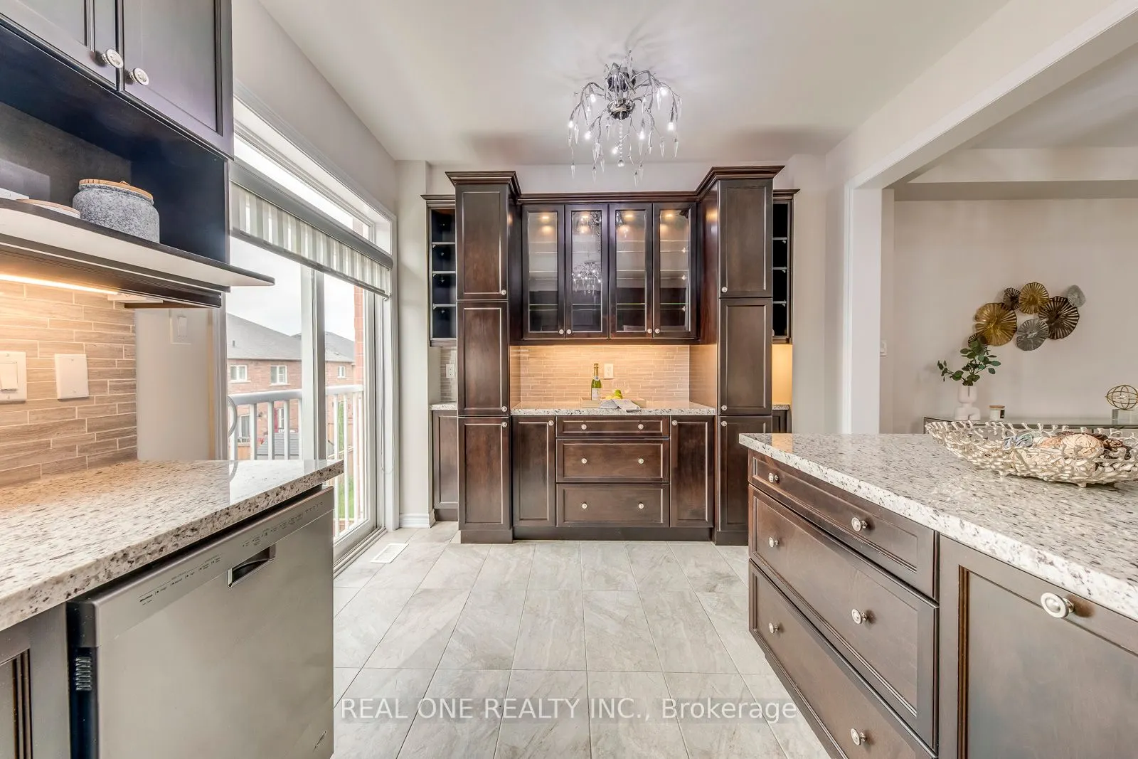 115 Preston Meadow Avenue