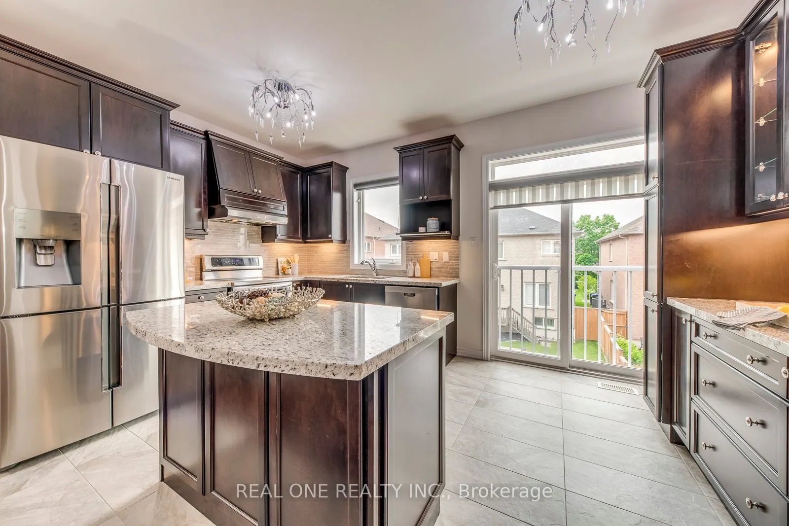 115 Preston Meadow Avenue