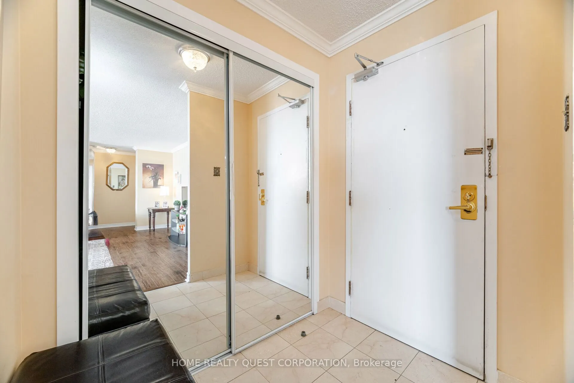 3700 Kaneff Crescent, #2202