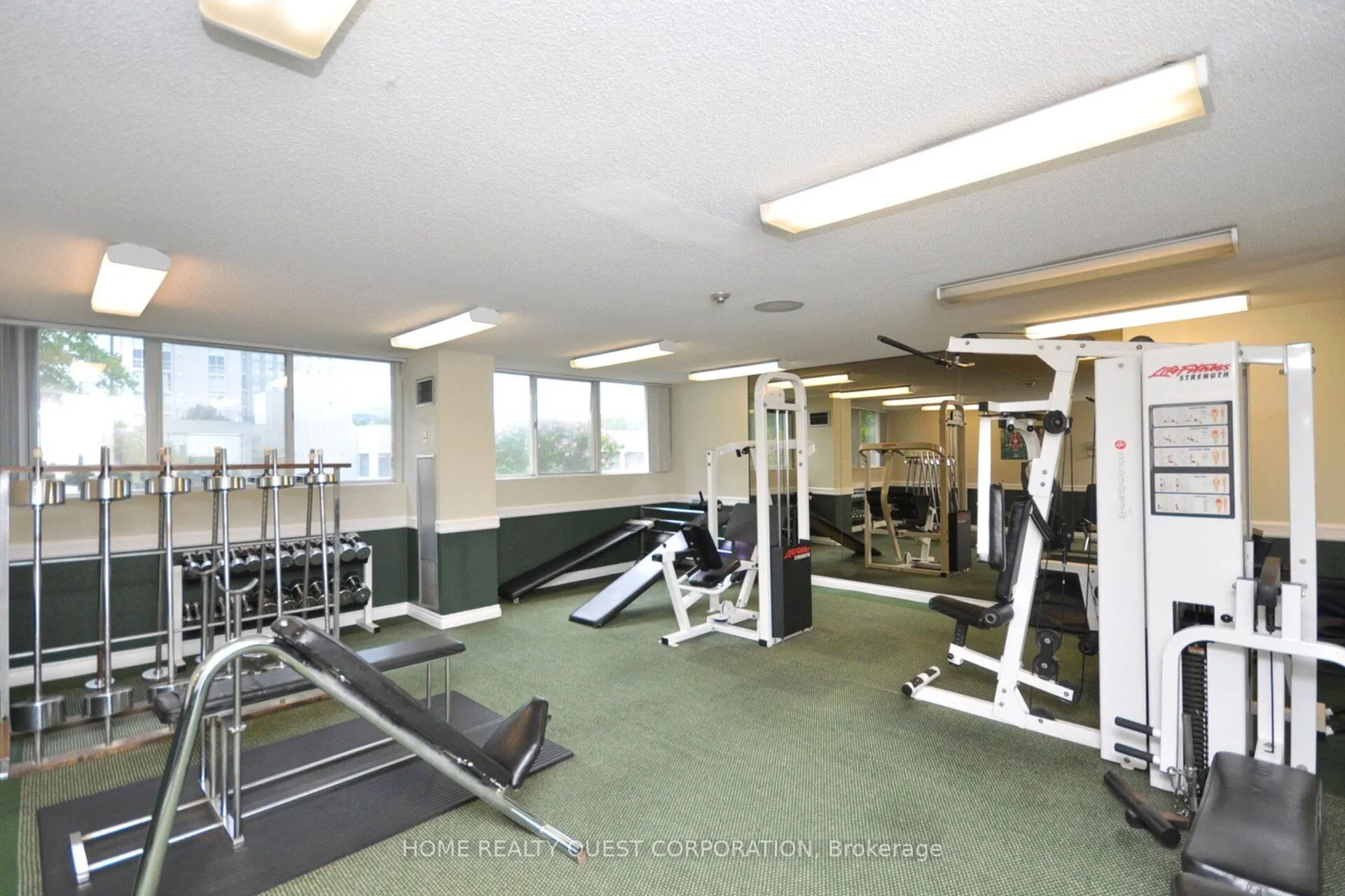 3700 Kaneff Crescent, #2202