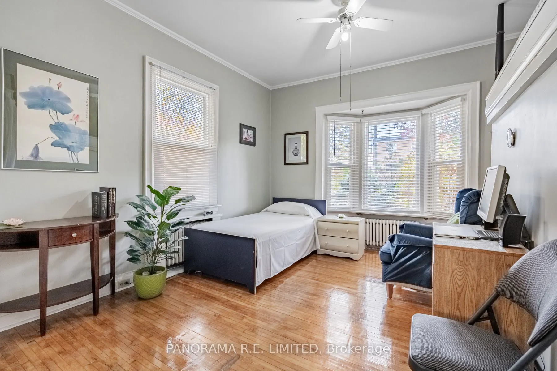 8 Thirty Third Street, #2