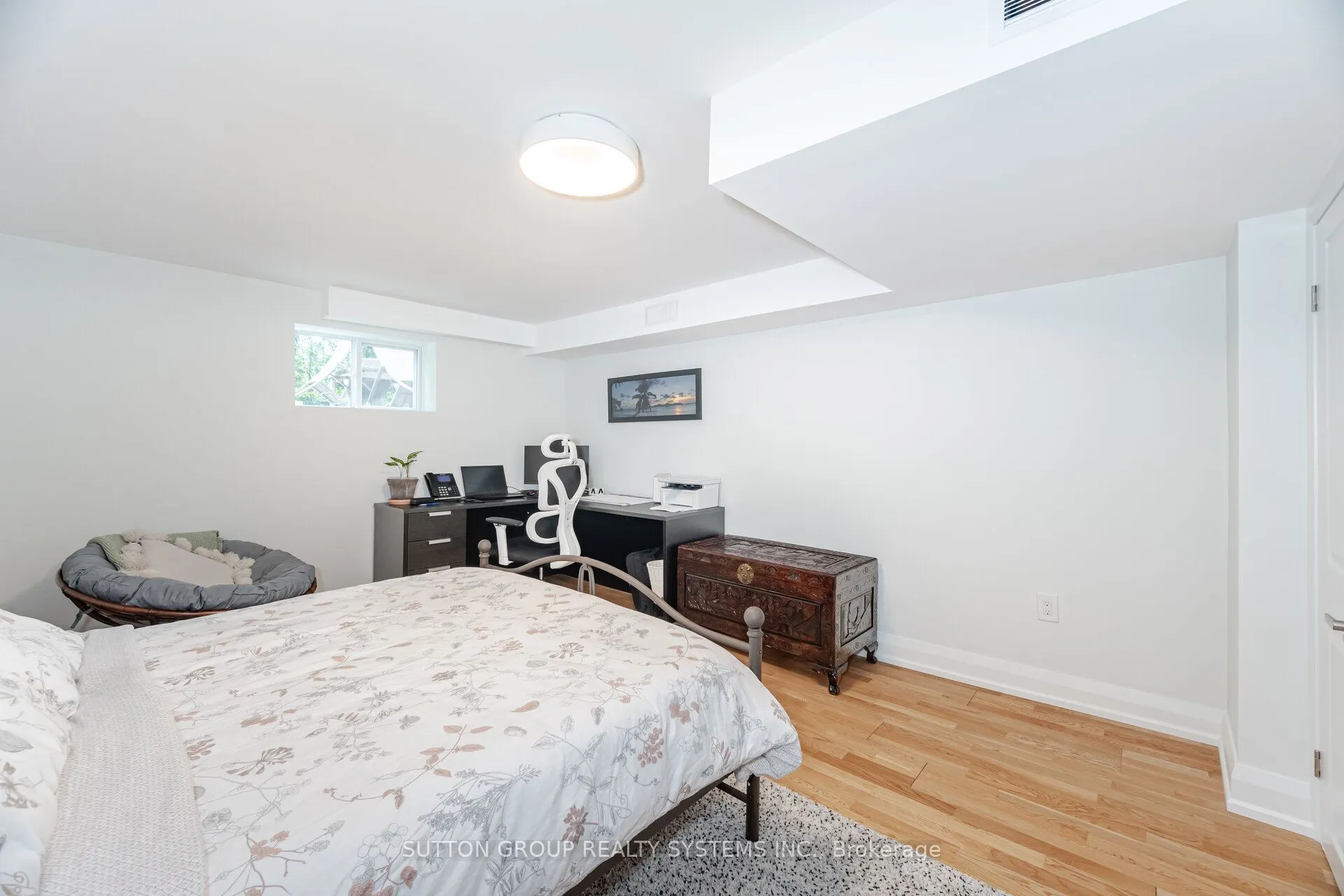 175 Connaught Crescent