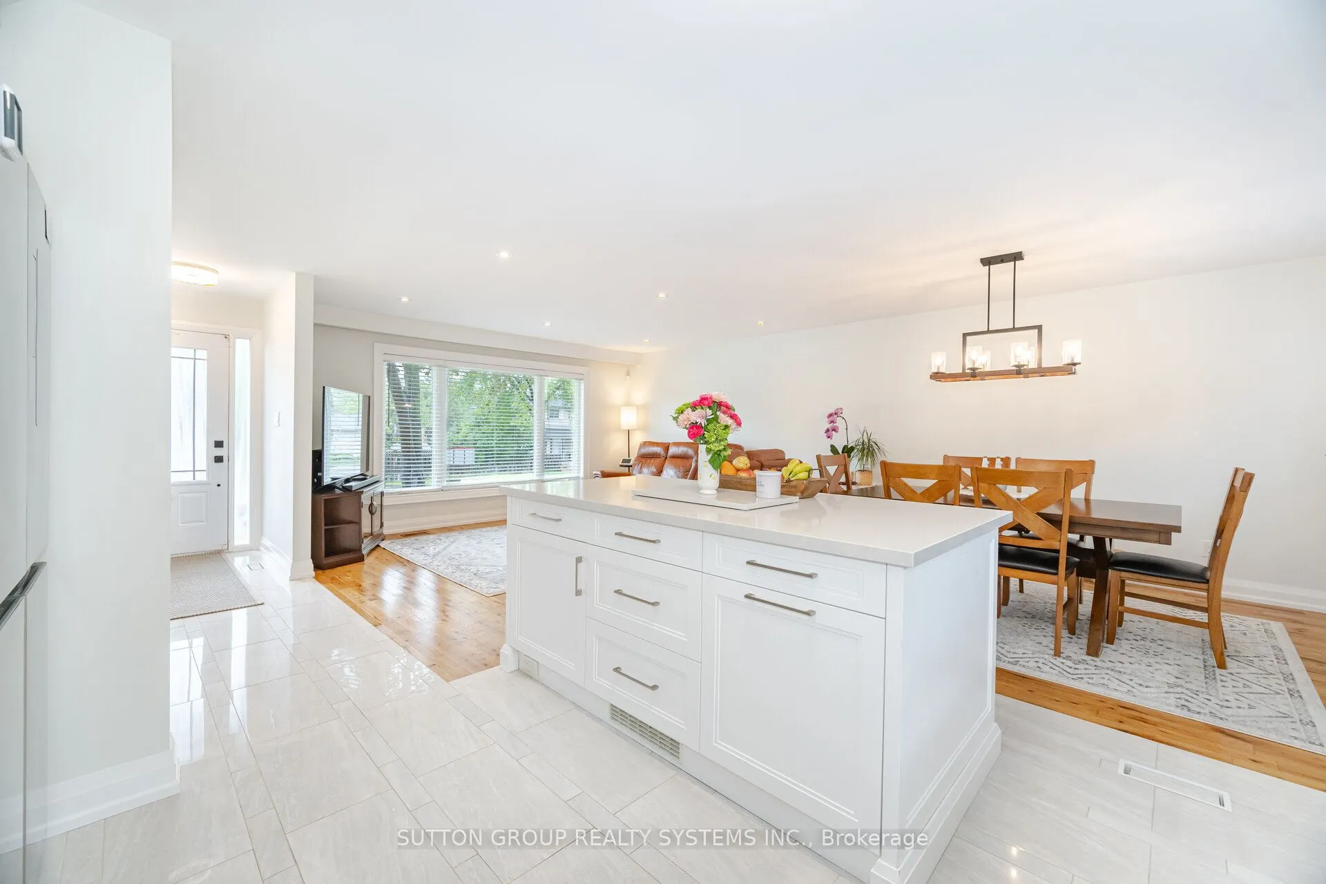 175 Connaught Crescent