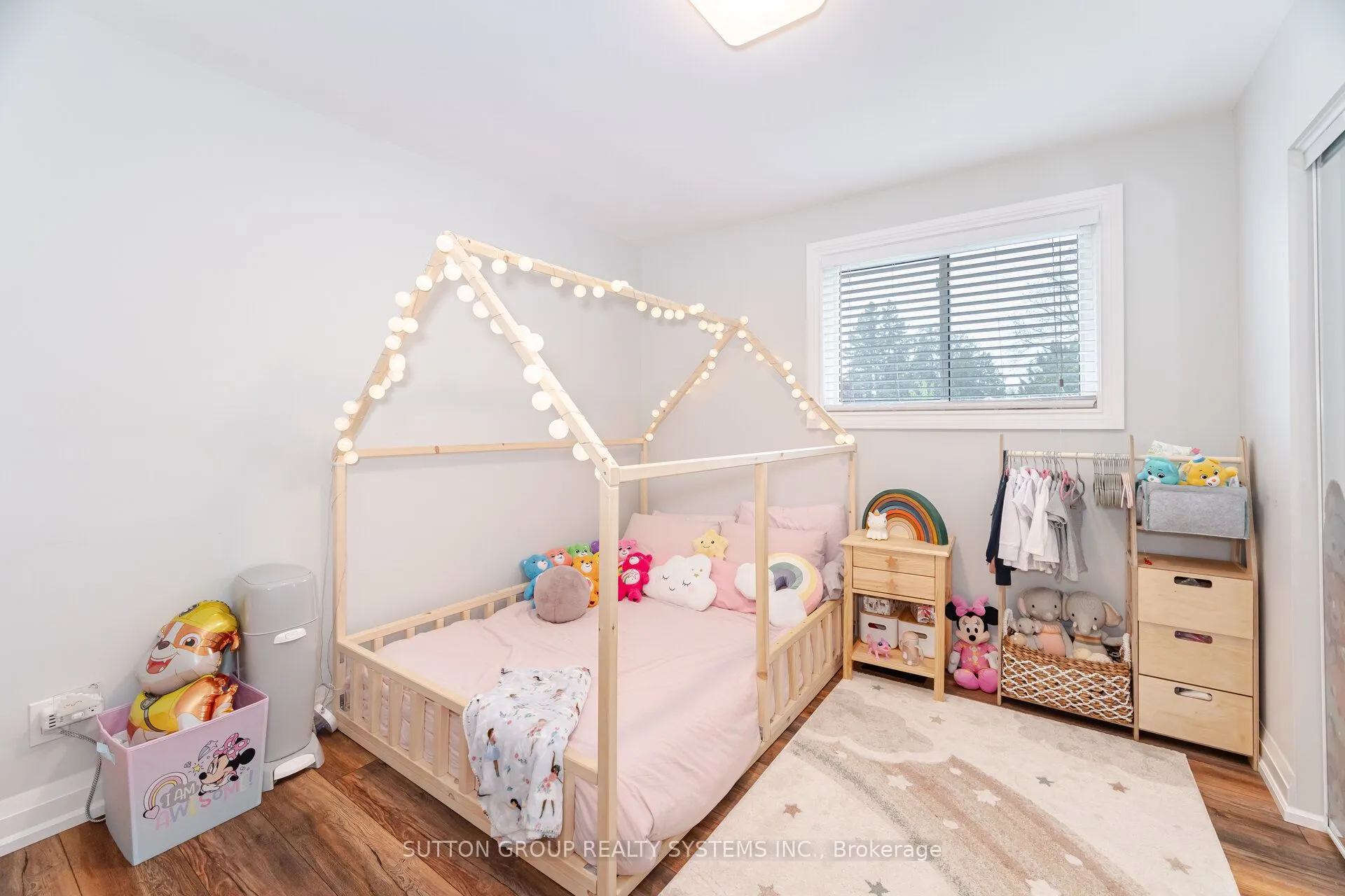 175 Connaught Crescent