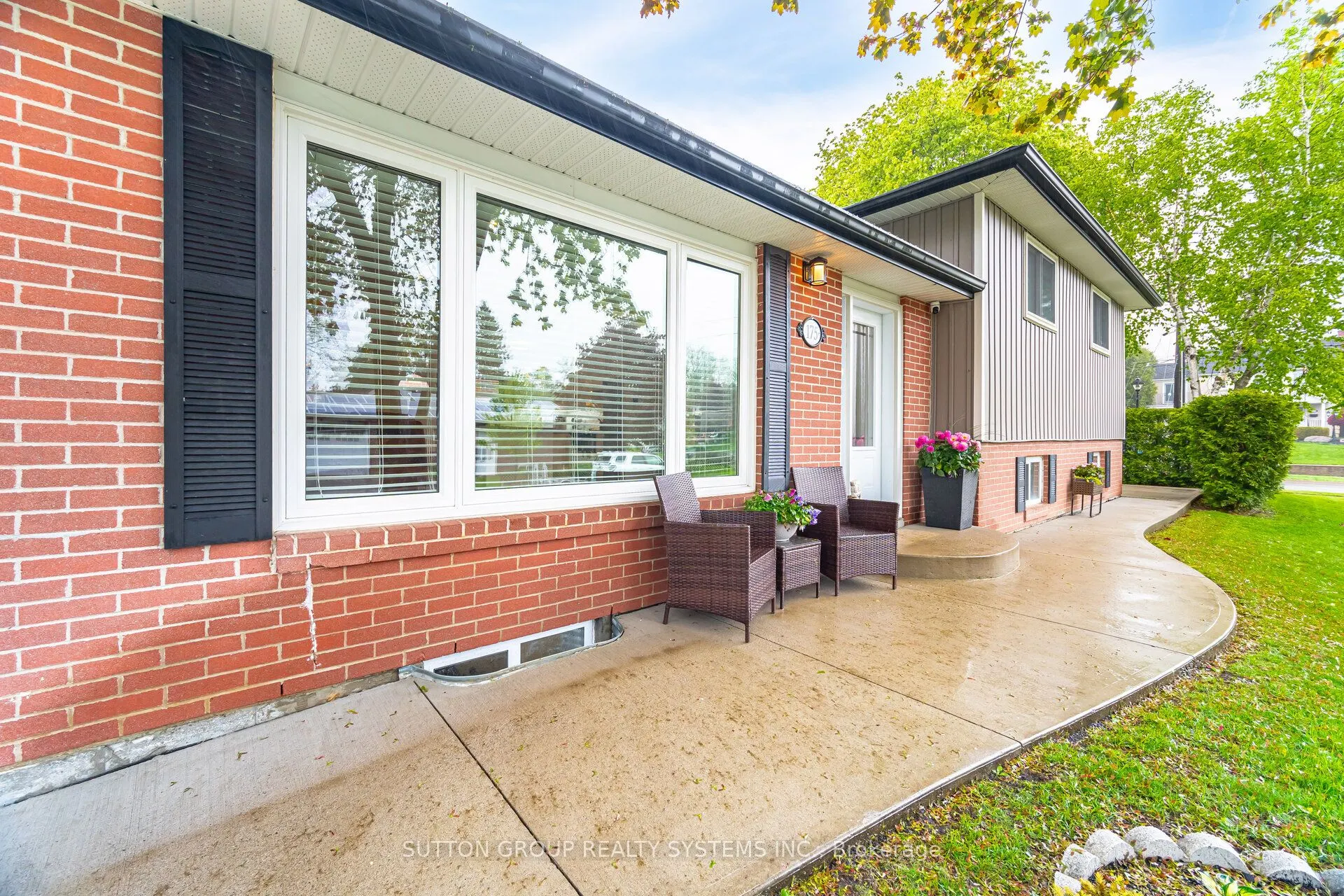 175 Connaught Crescent