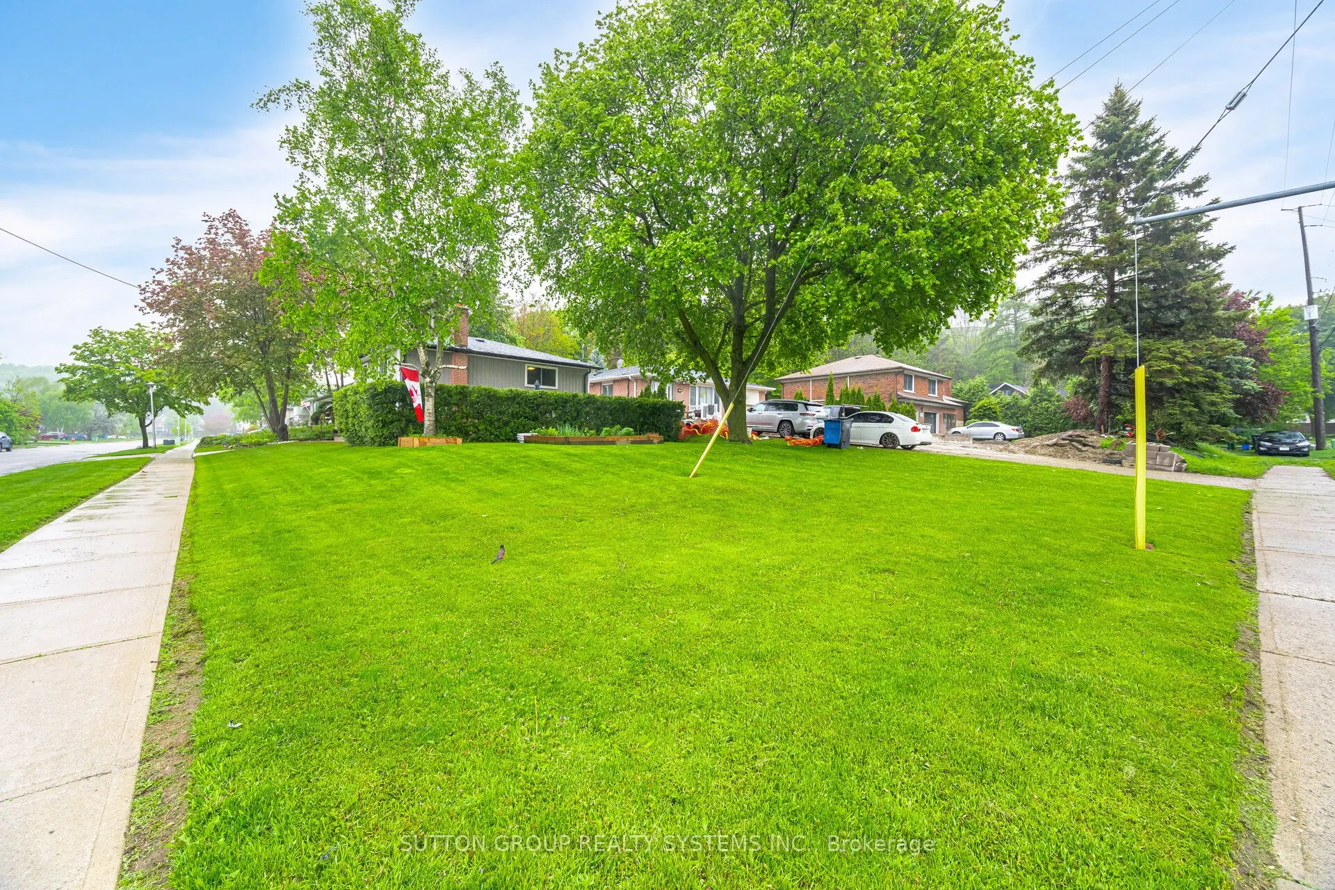 175 Connaught Crescent