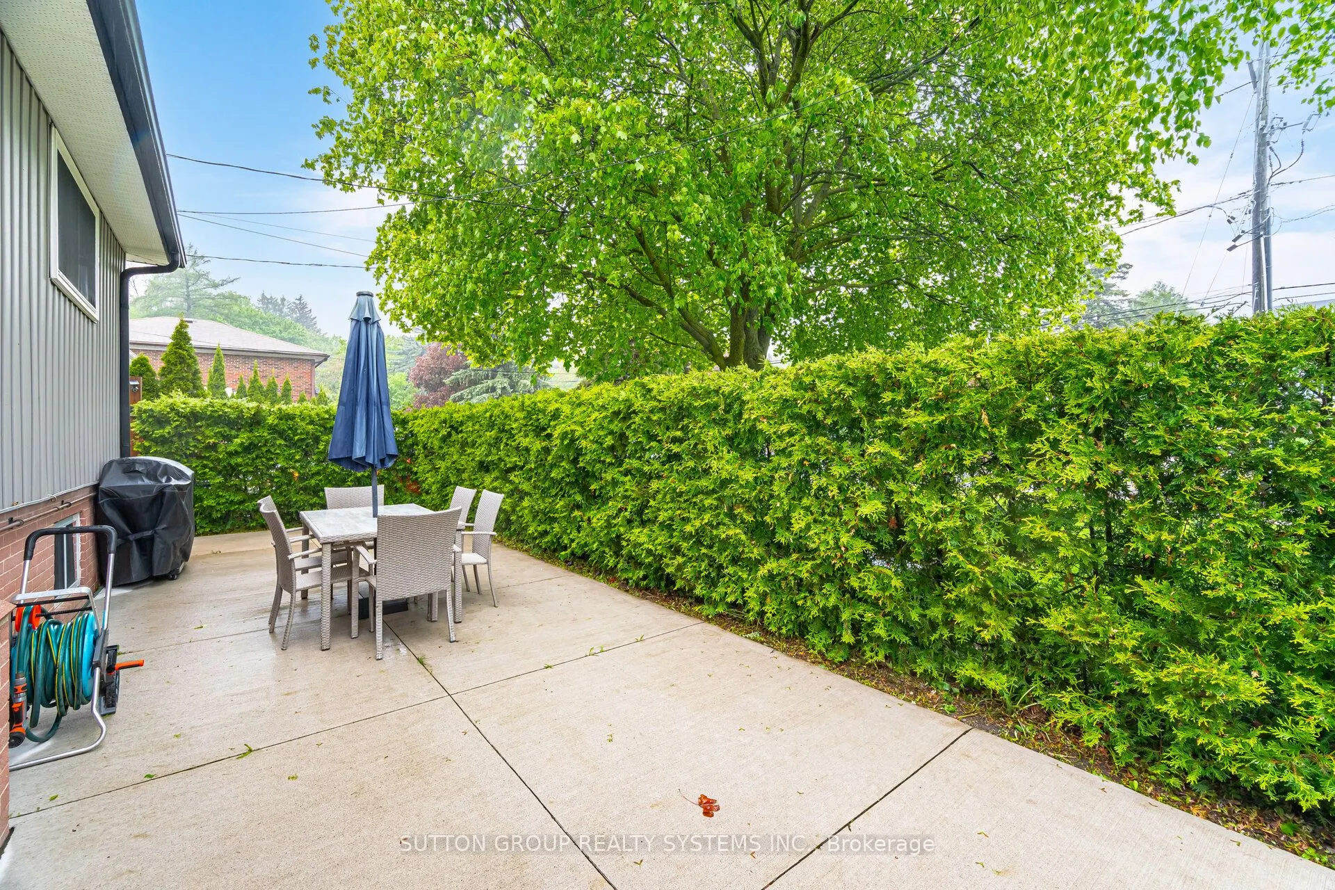 175 Connaught Crescent