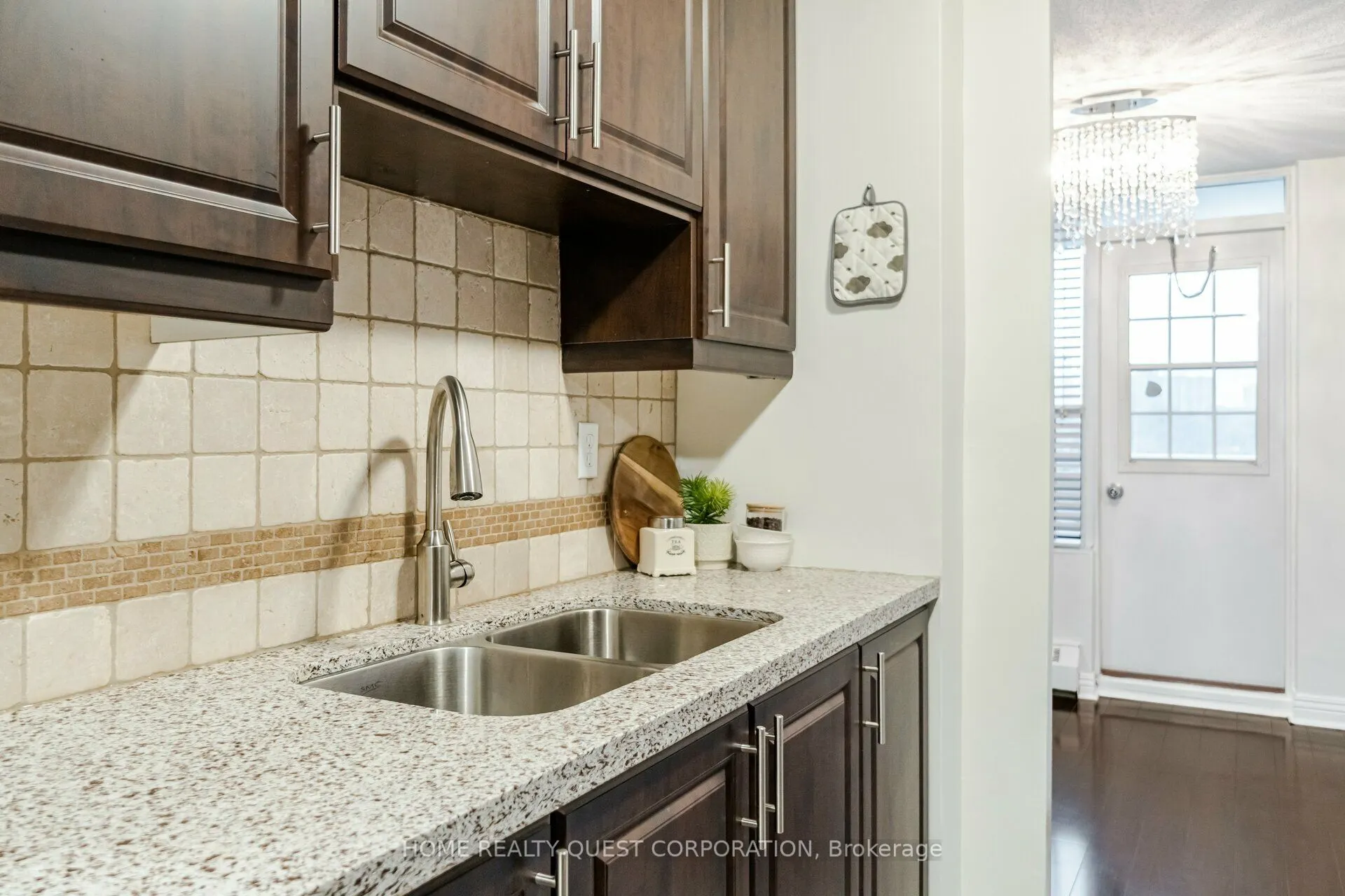 3120 Kirwin Avenue #605