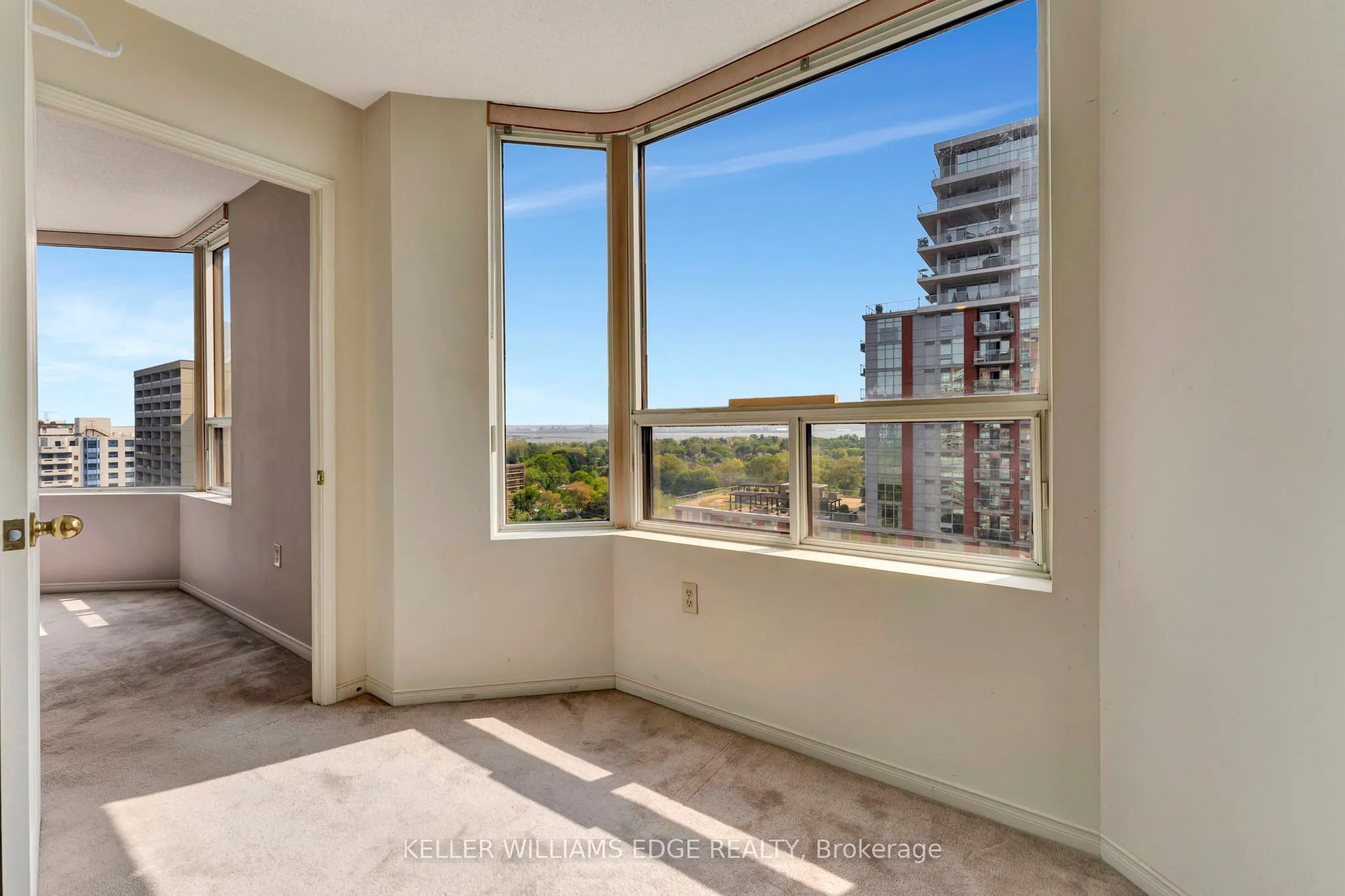 1270 Maple Crossing Boulevard, #1502