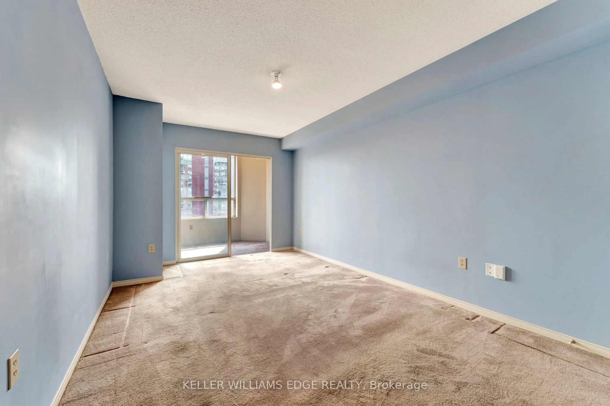 1270 Maple Crossing Boulevard, #1502