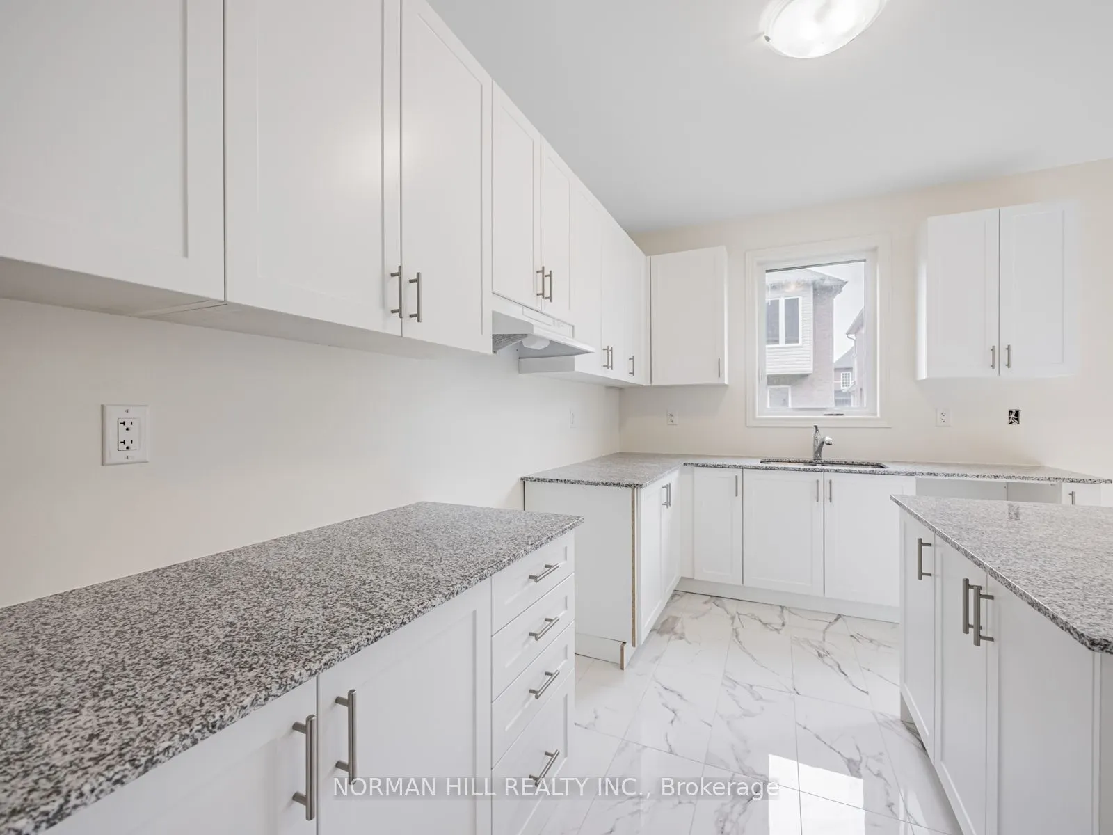 27 Unwind Crescent