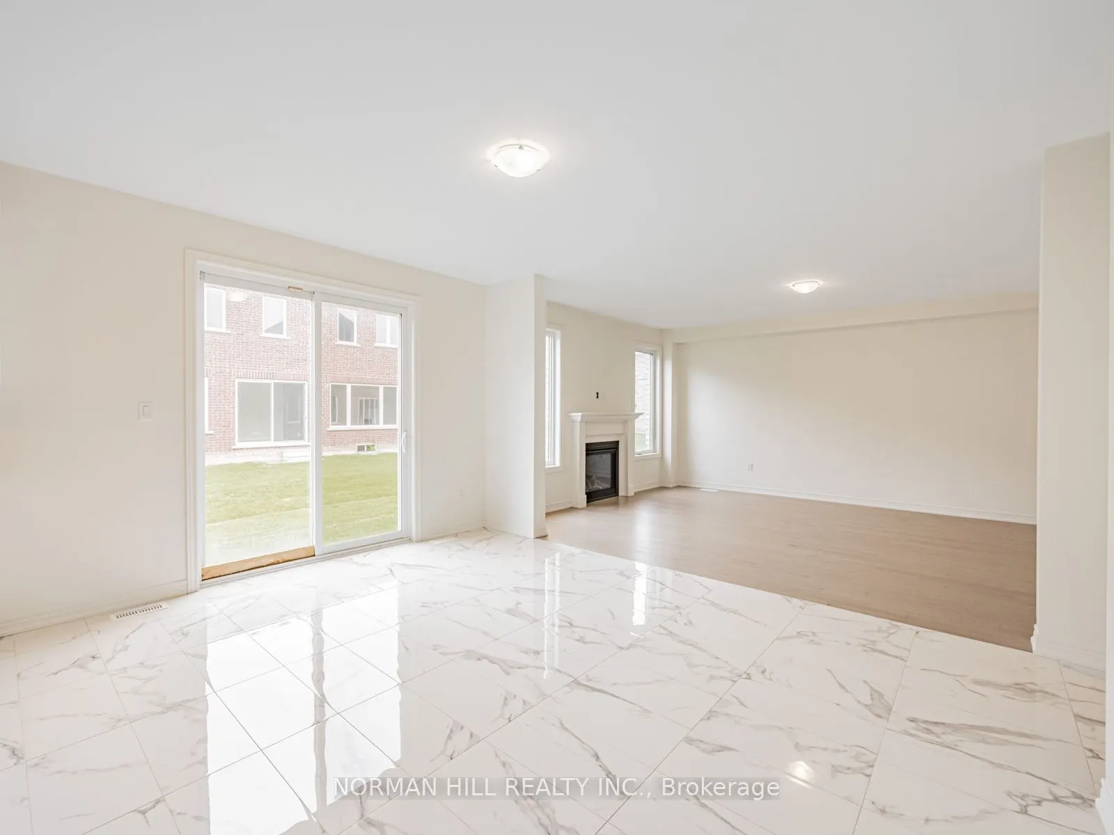 27 Unwind Crescent
