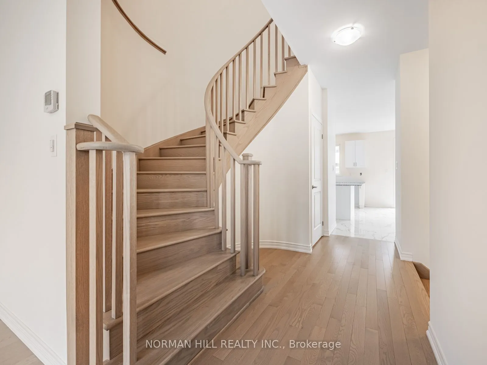 27 Unwind Crescent