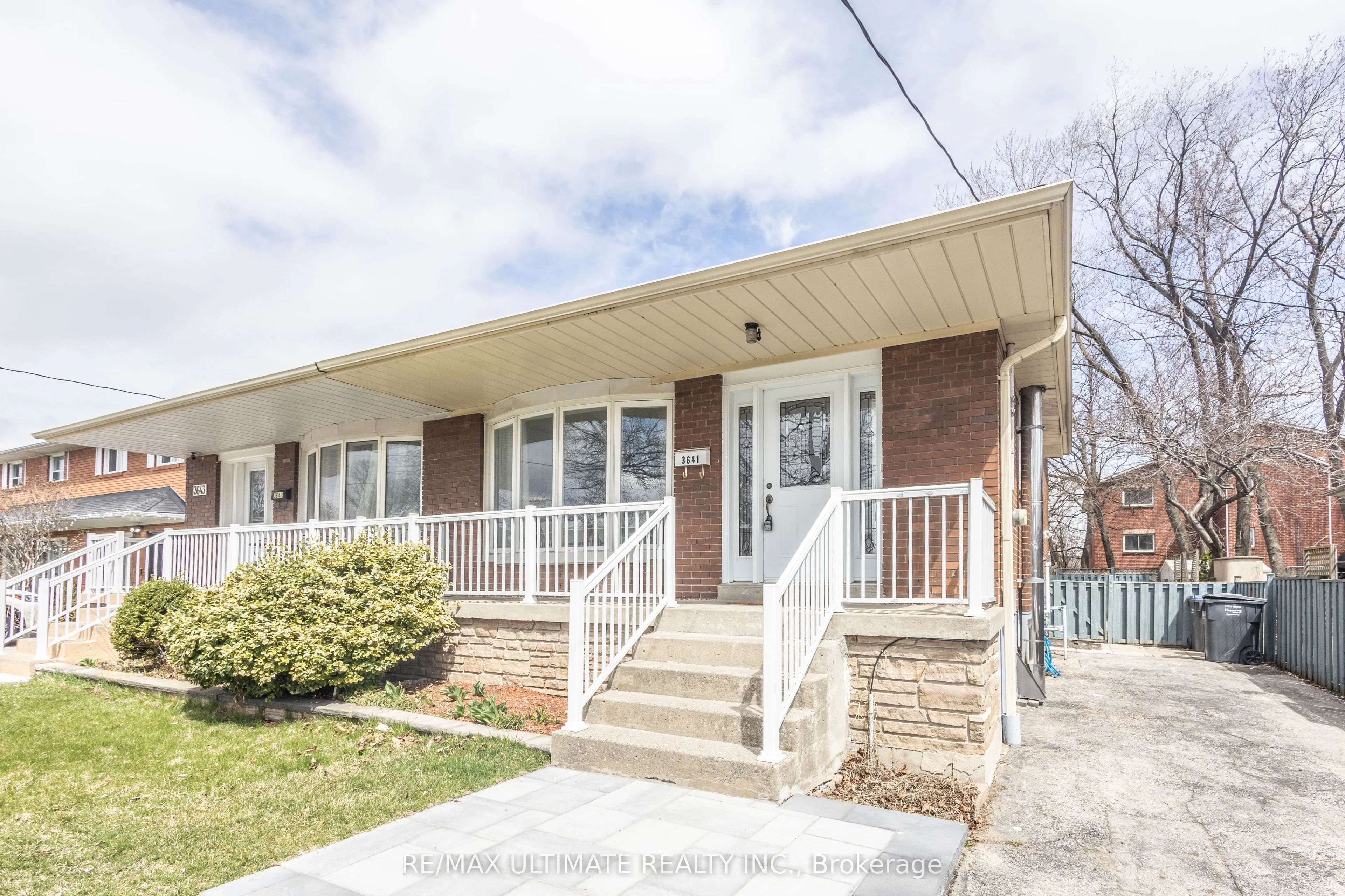 3641 Holden Crescent