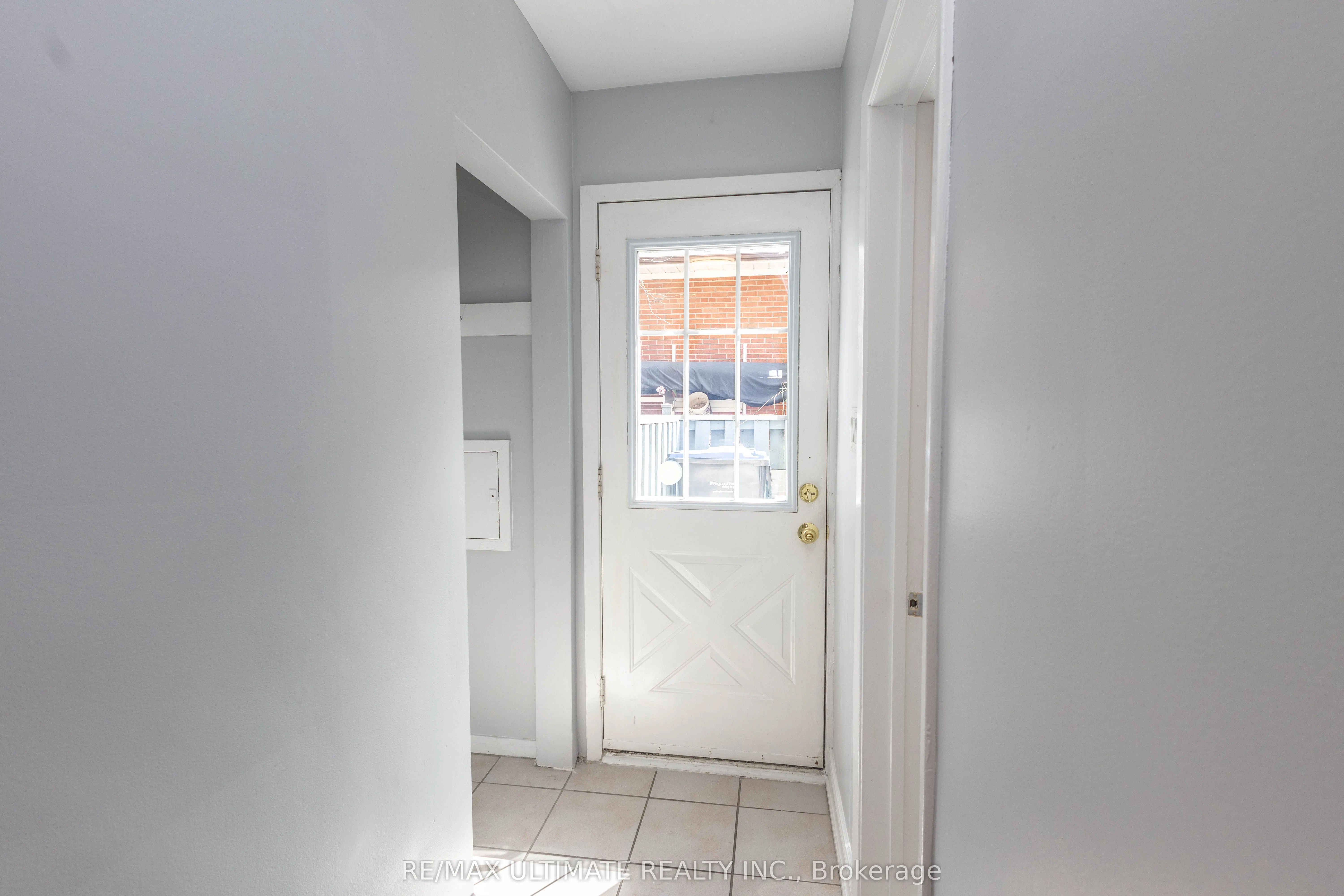 3641 Holden Crescent