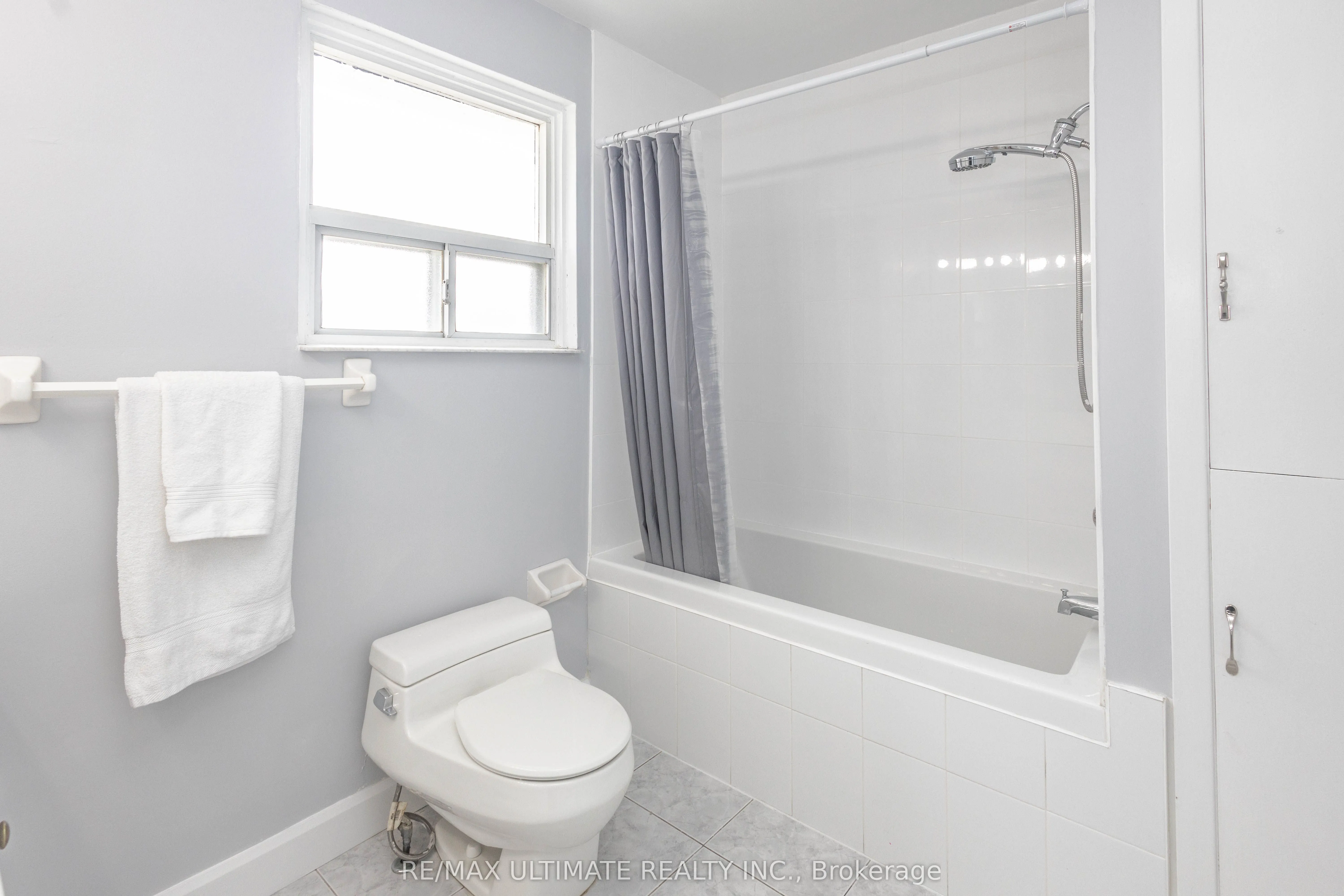 3641 Holden Crescent