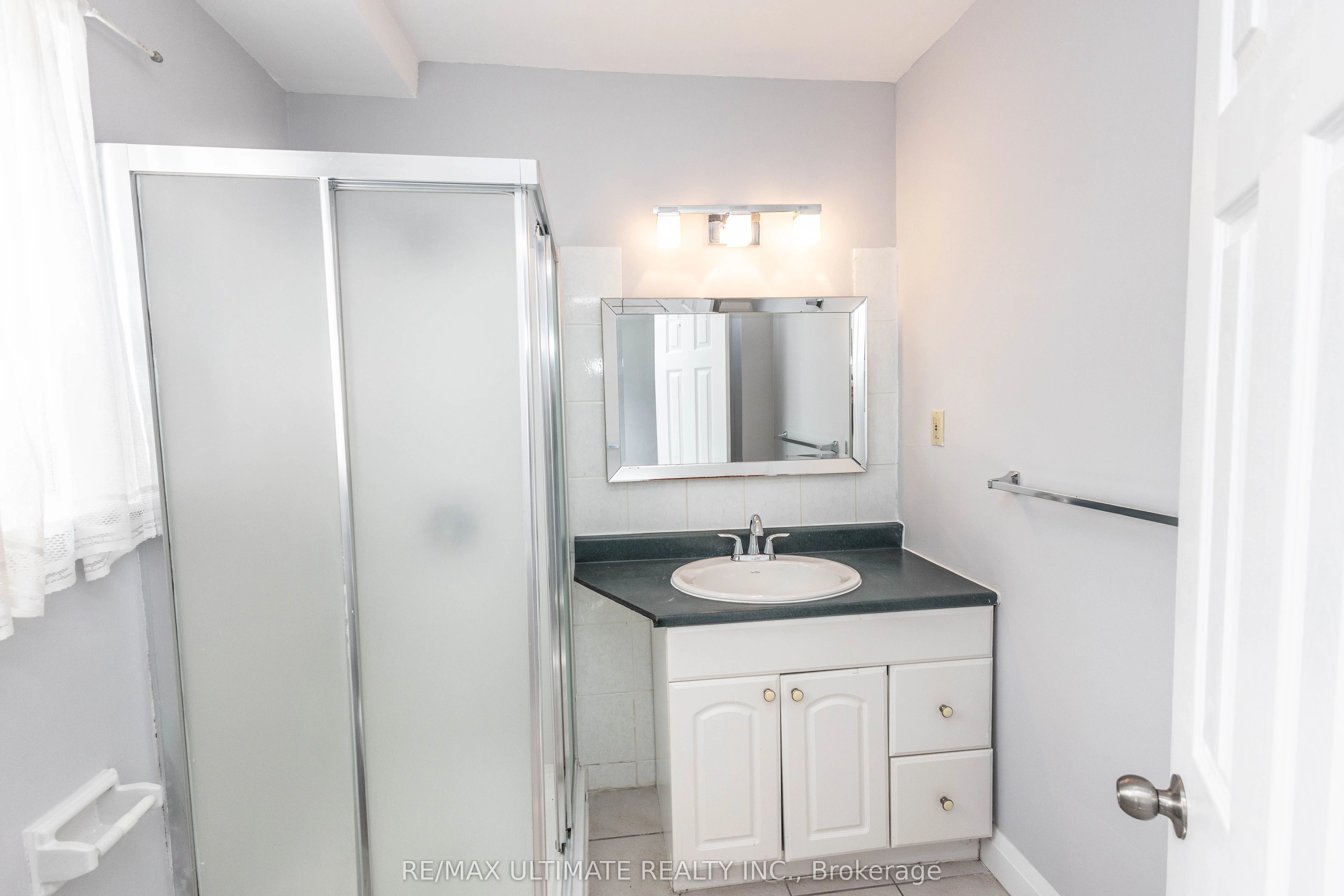 3641 Holden Crescent