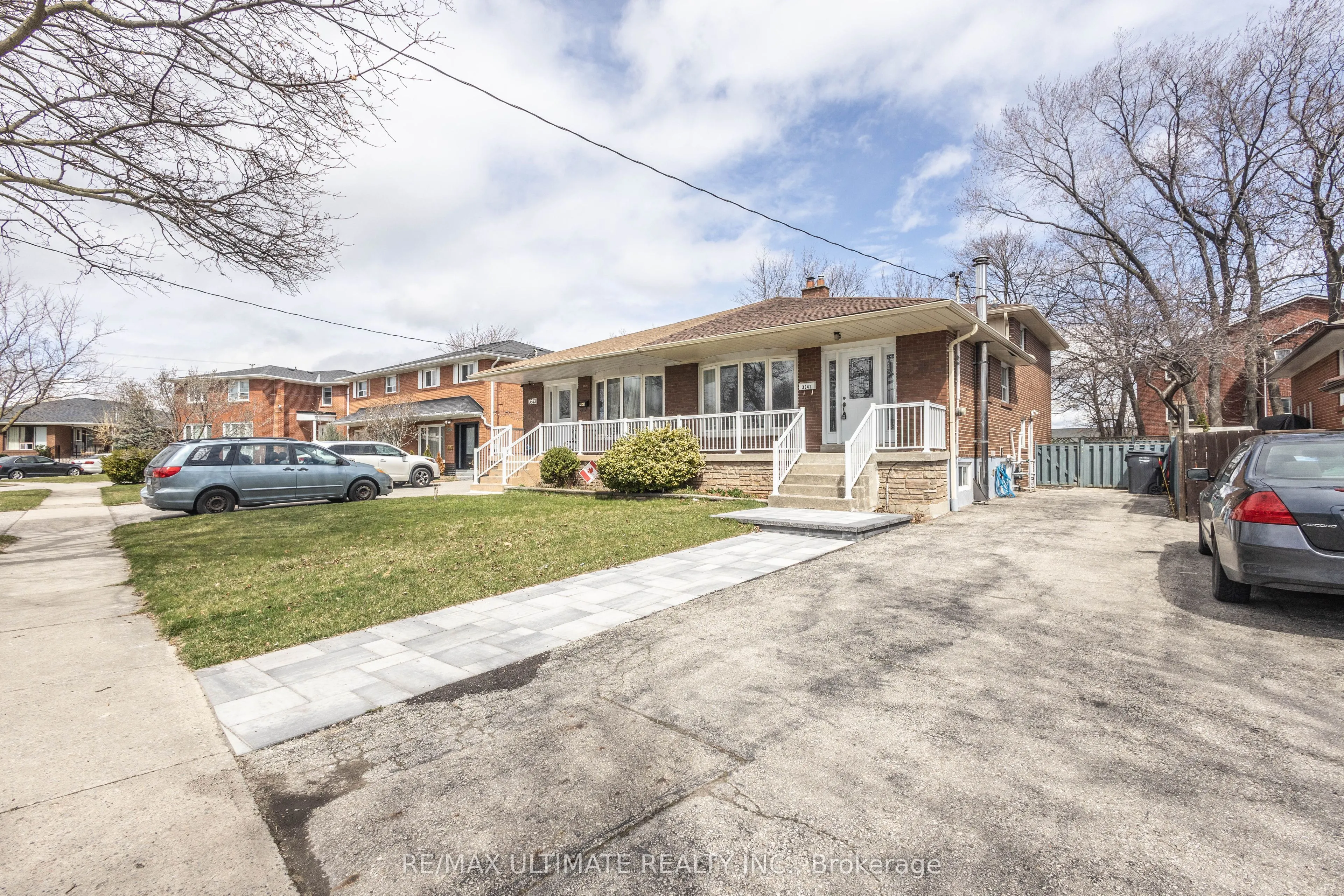 3641 Holden Crescent