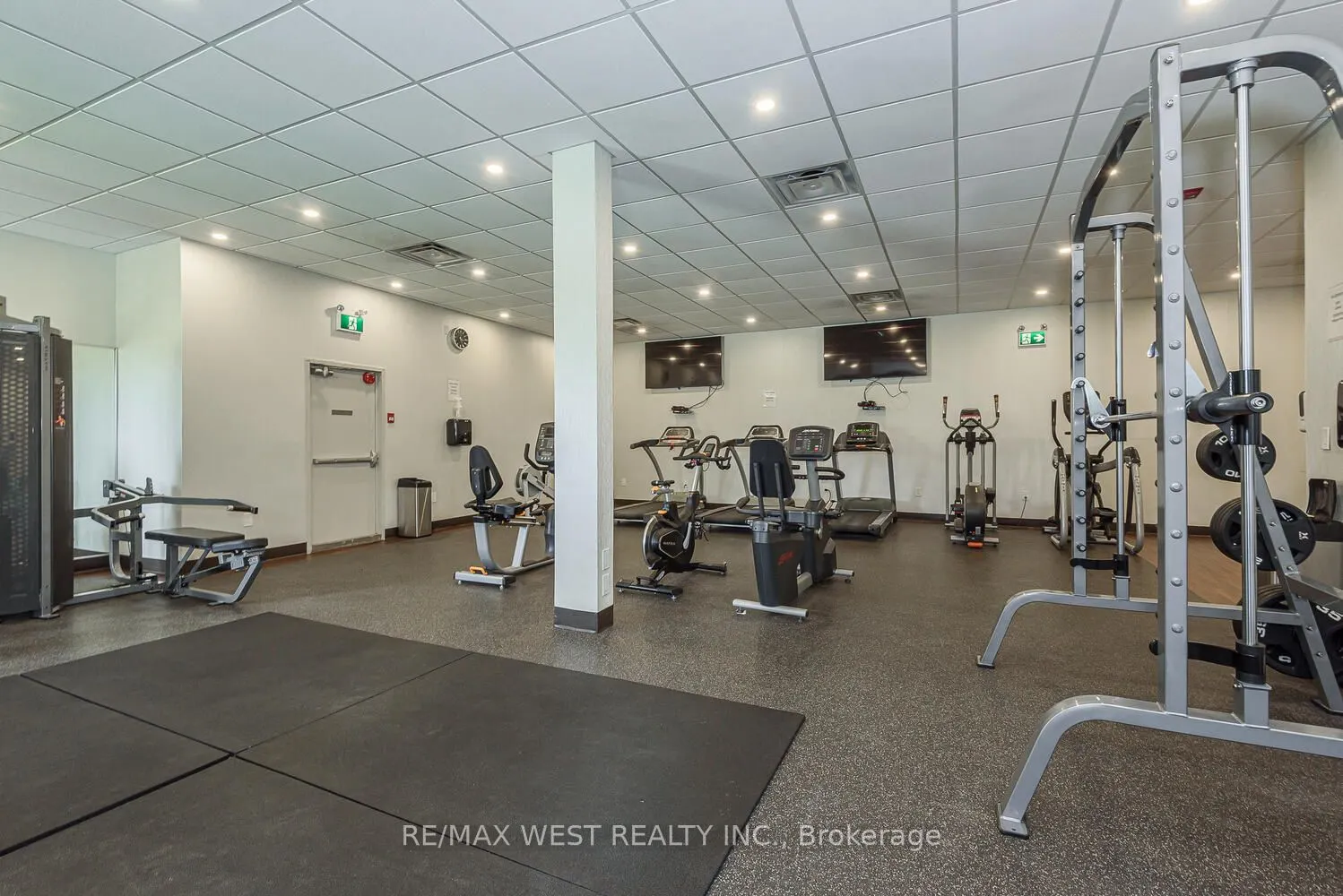 820 Burnhamthorpe Road, #1104