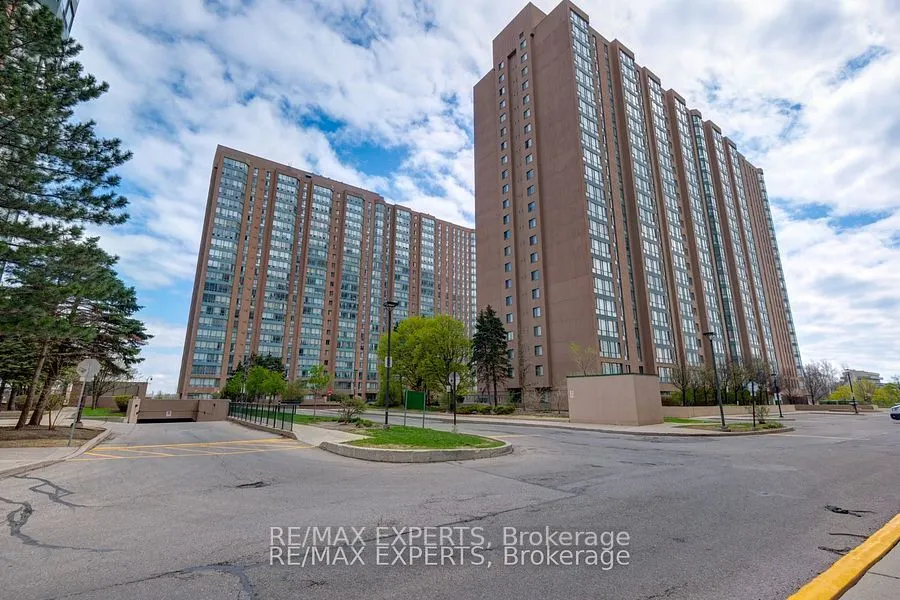 145 Hillcrest Avenue, #502